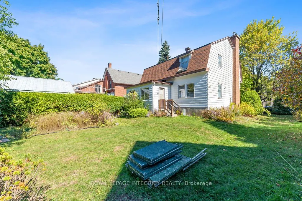 472 Edison Avenue
