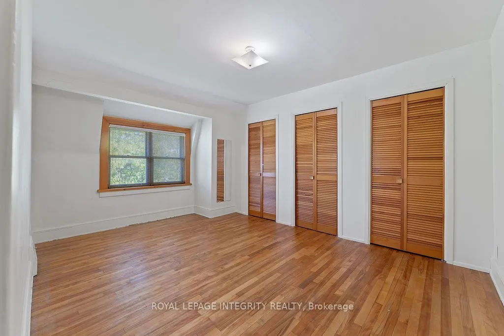 472 Edison Avenue