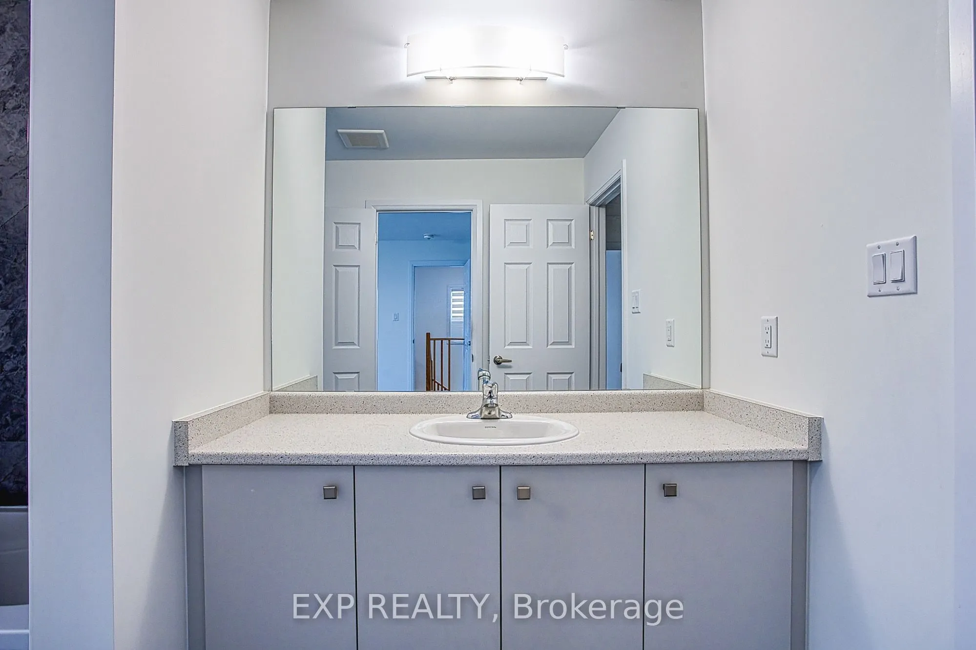 123 Port Crescent