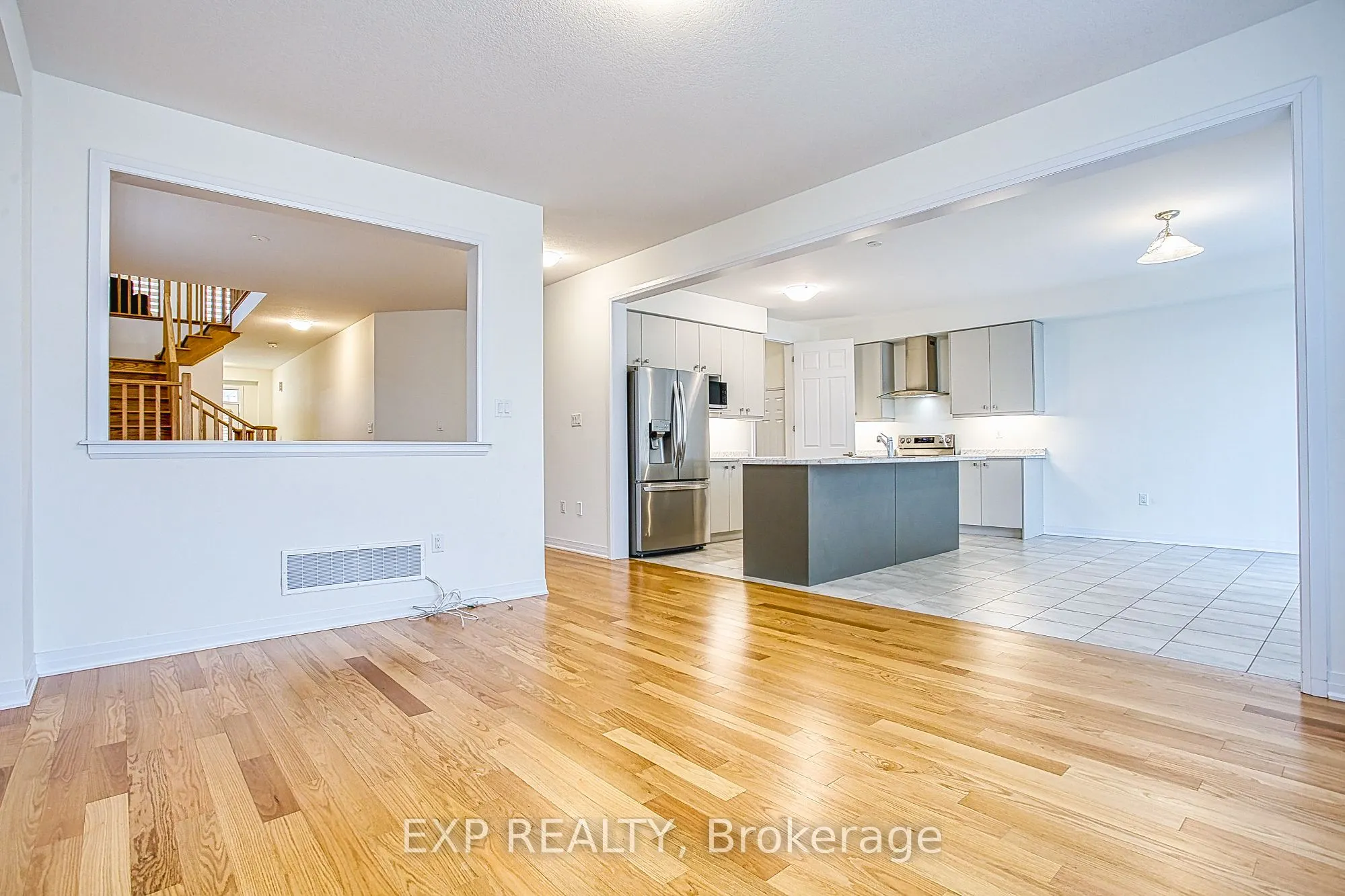 123 Port Crescent