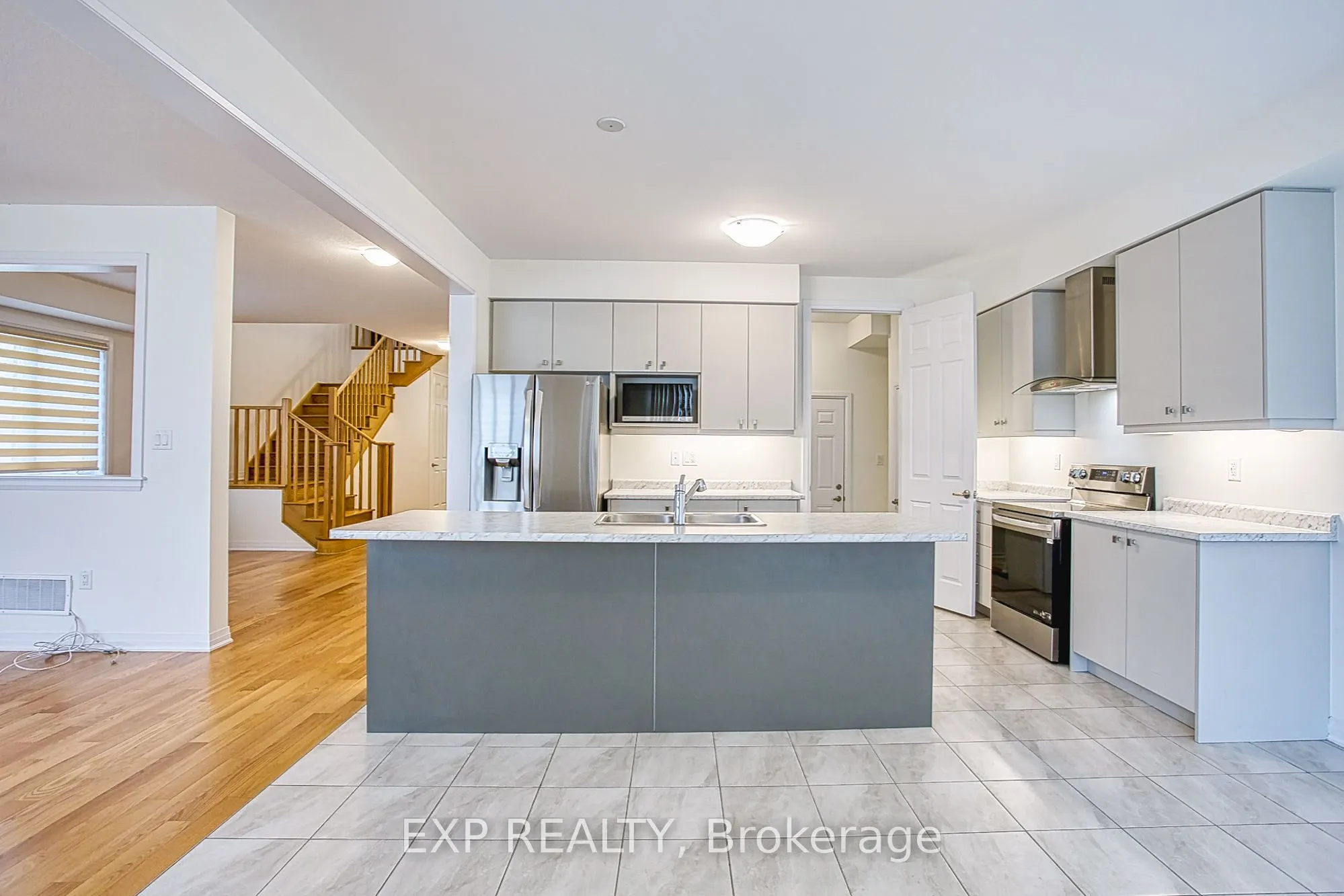 123 Port Crescent