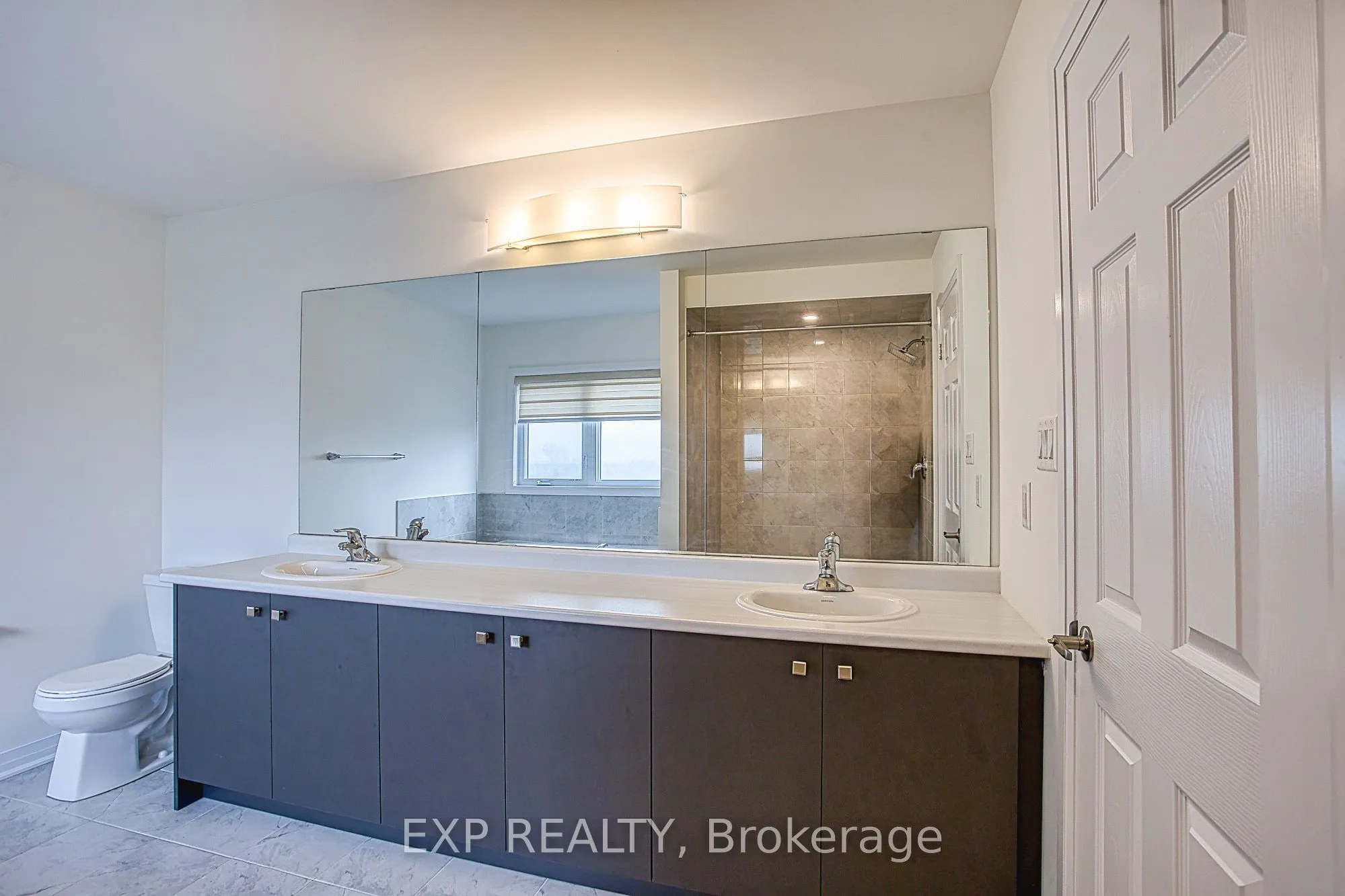 123 Port Crescent