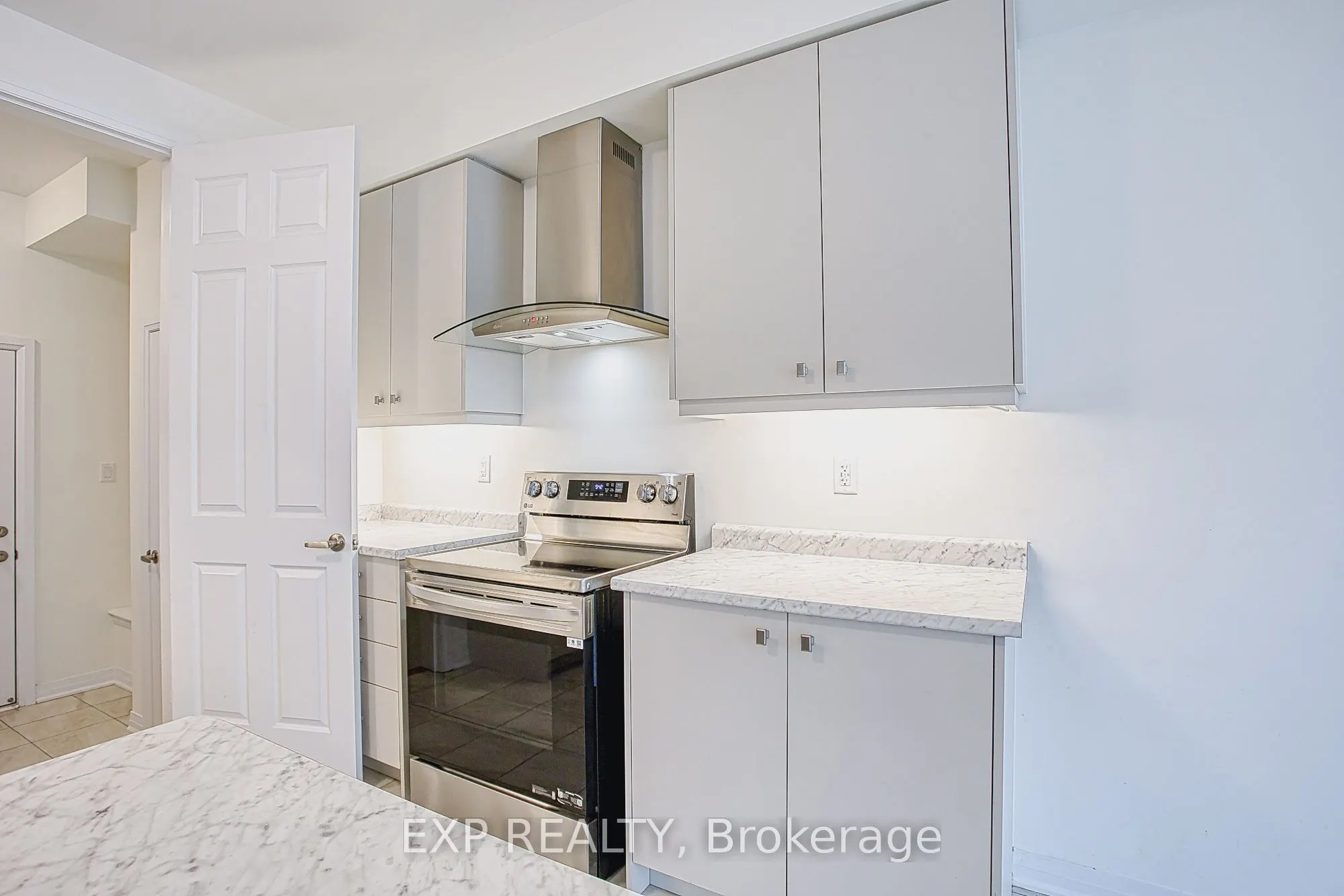 123 Port Crescent