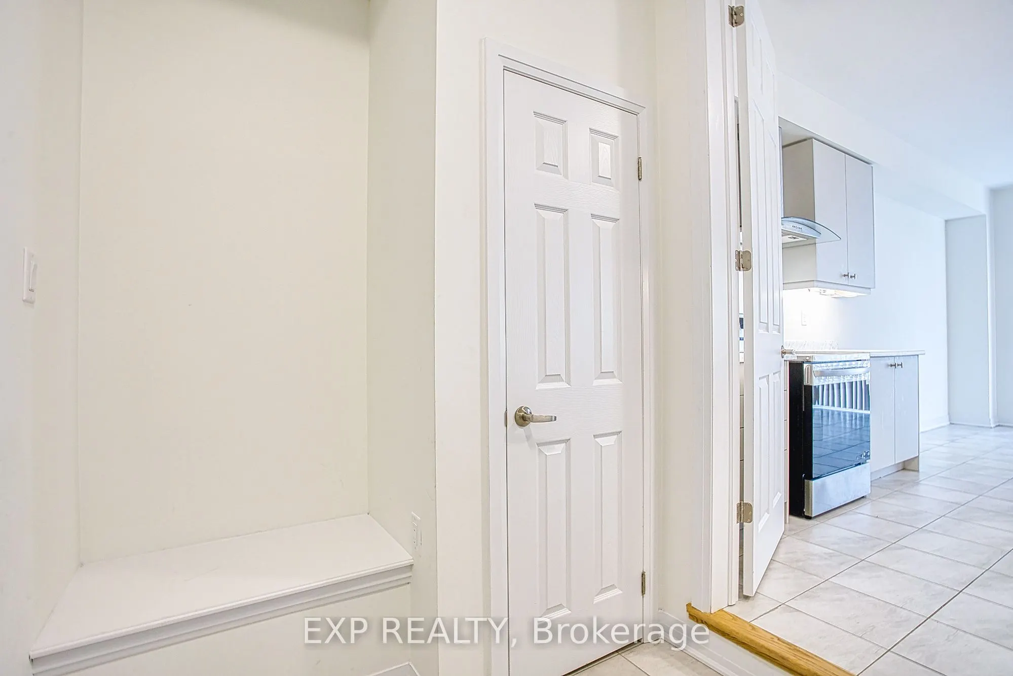 123 Port Crescent