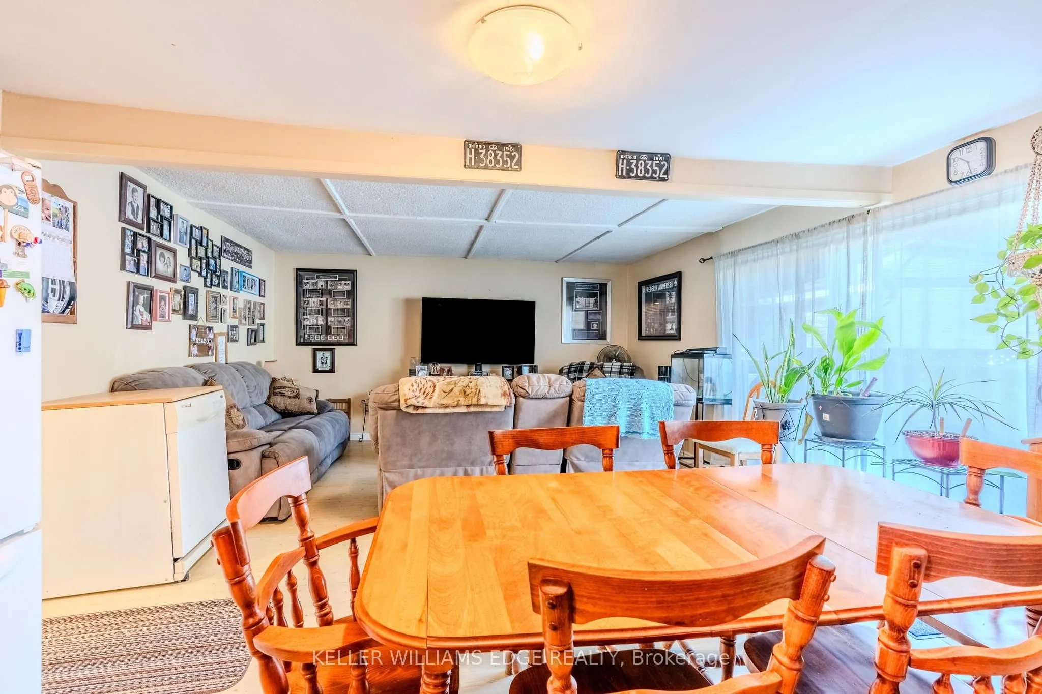 57 12th Concession Road E