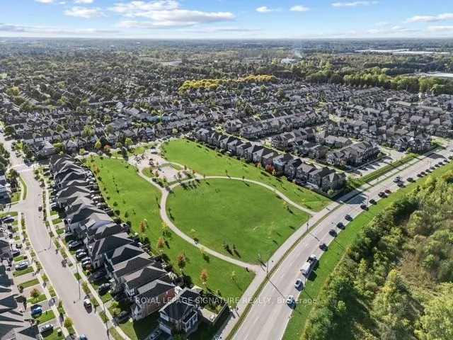 35 Fiddlehead Crescent