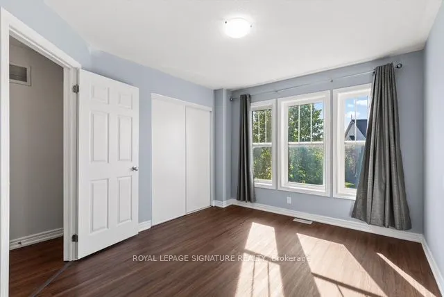 35 Fiddlehead Crescent