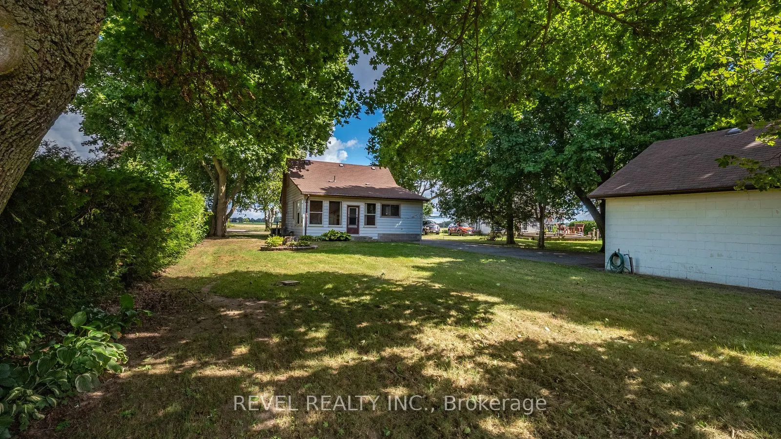 460 Burtch Road