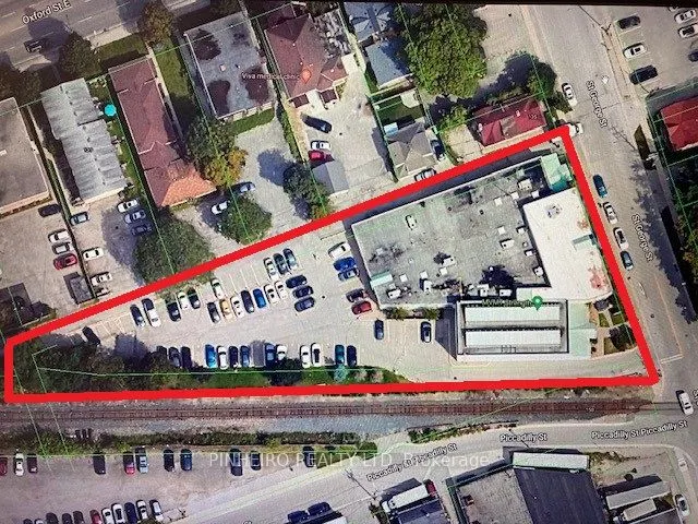 123 St George Street, #101
