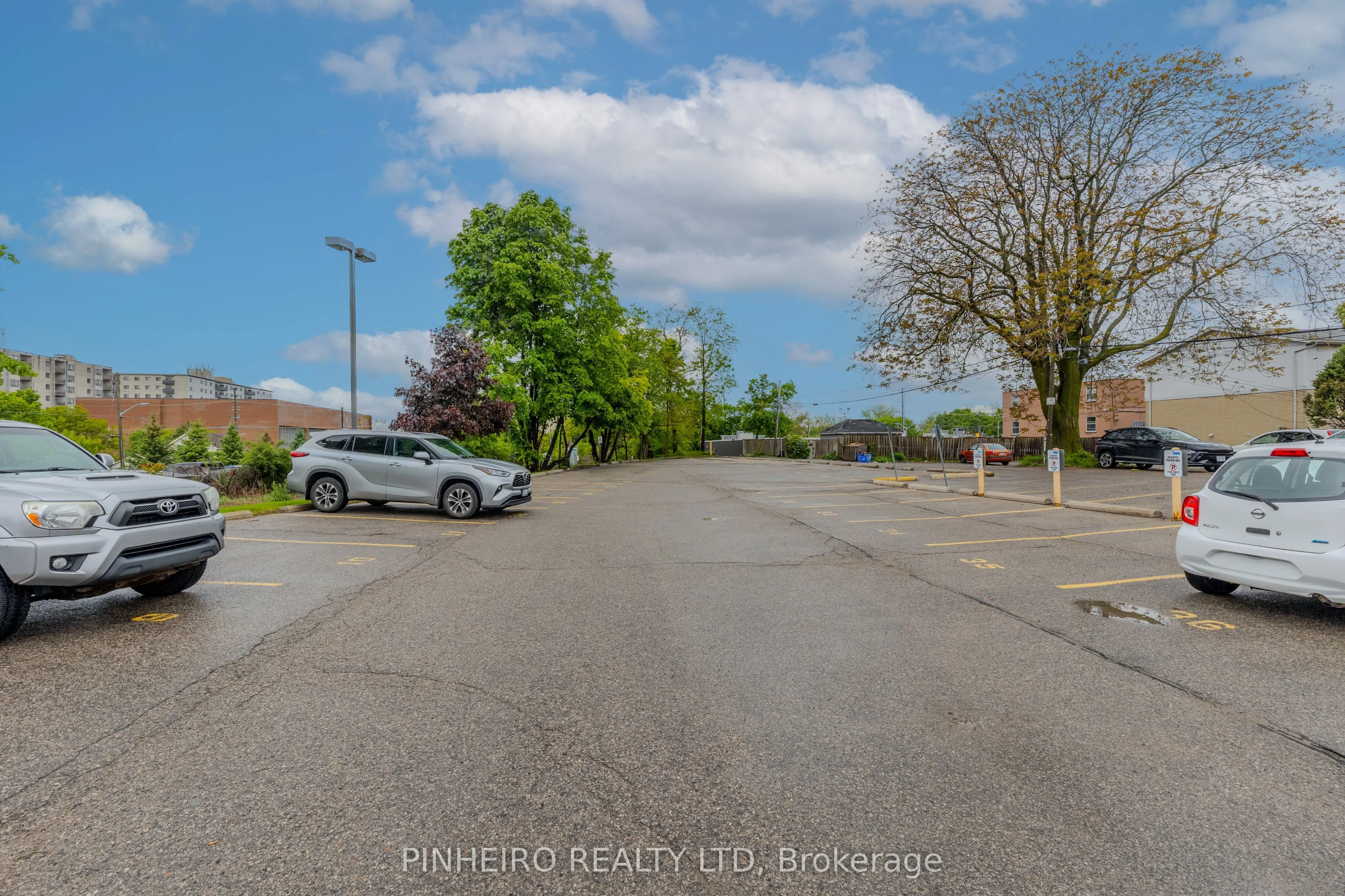 123 St George Street, #101