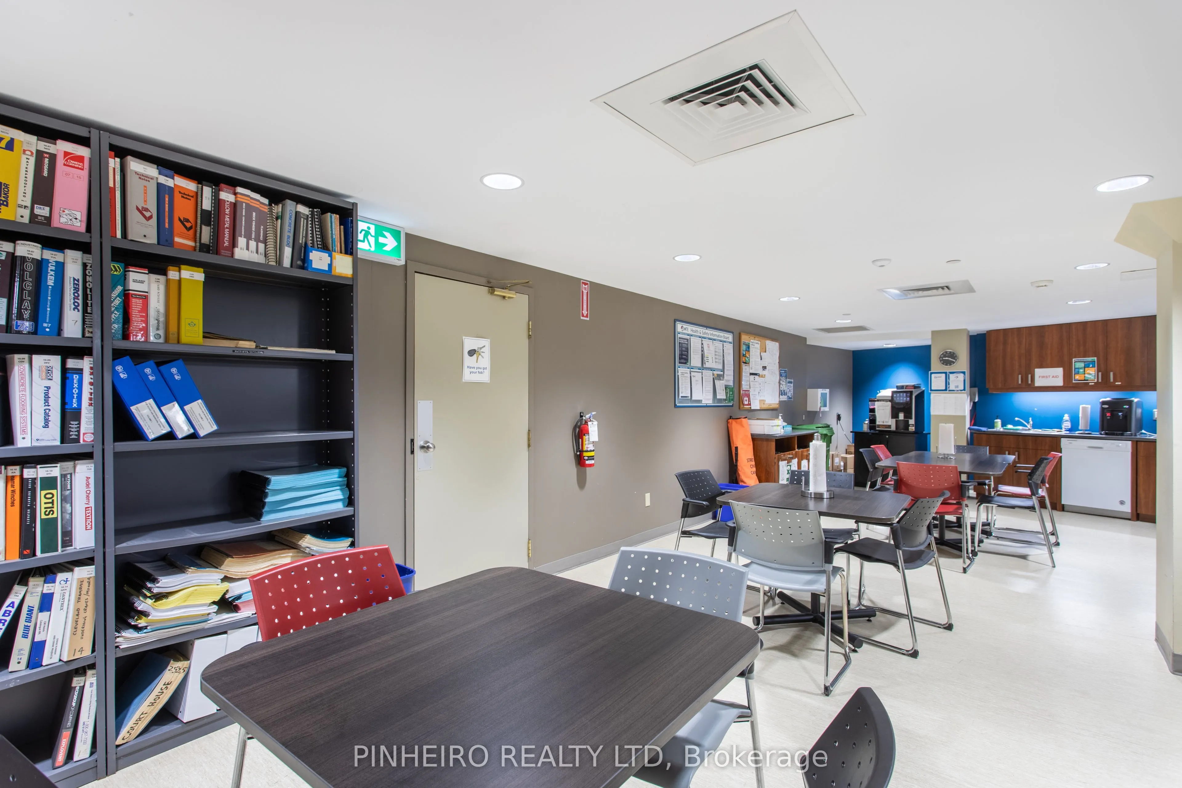 123 St George Street, #101