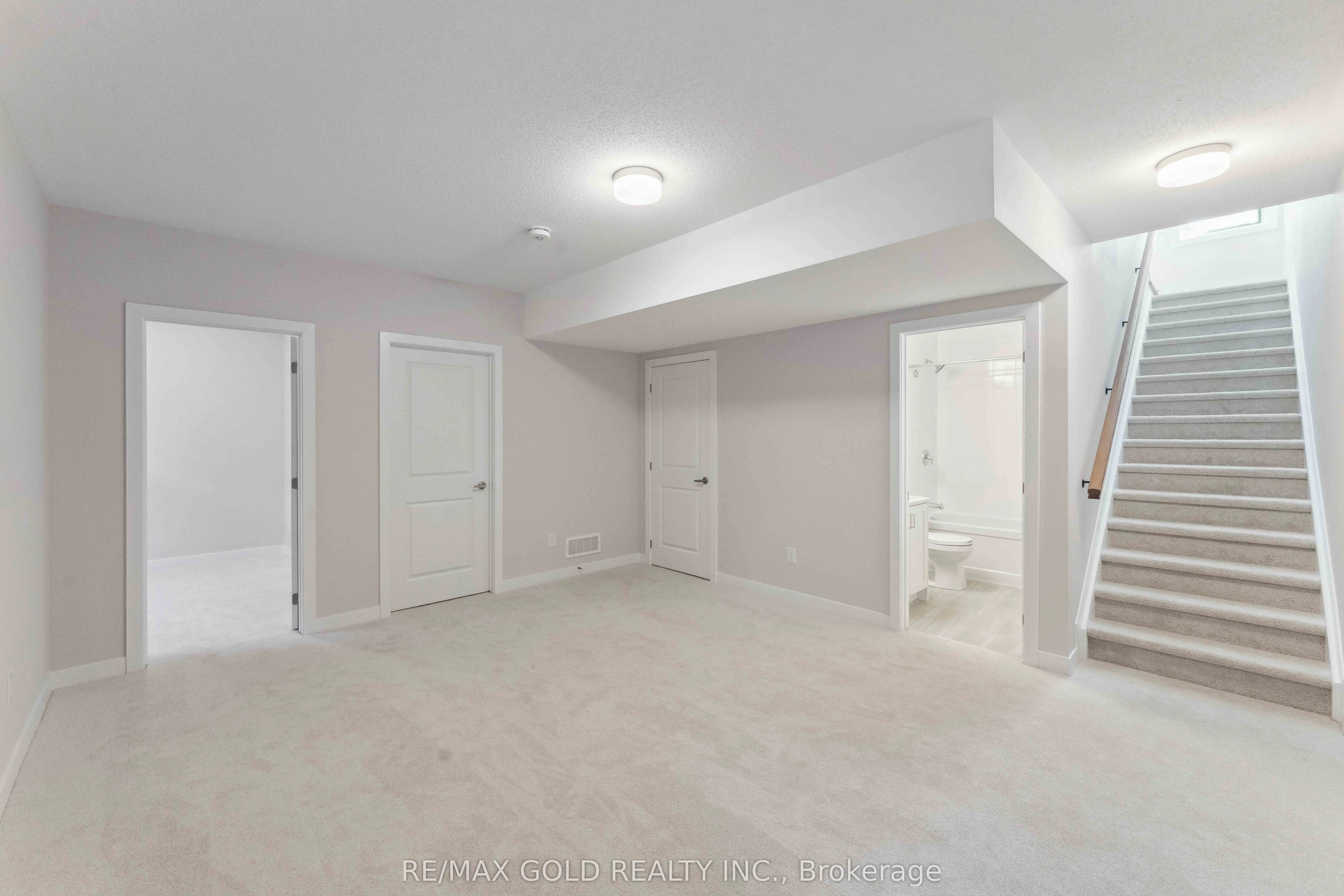 356 Peninsula Road