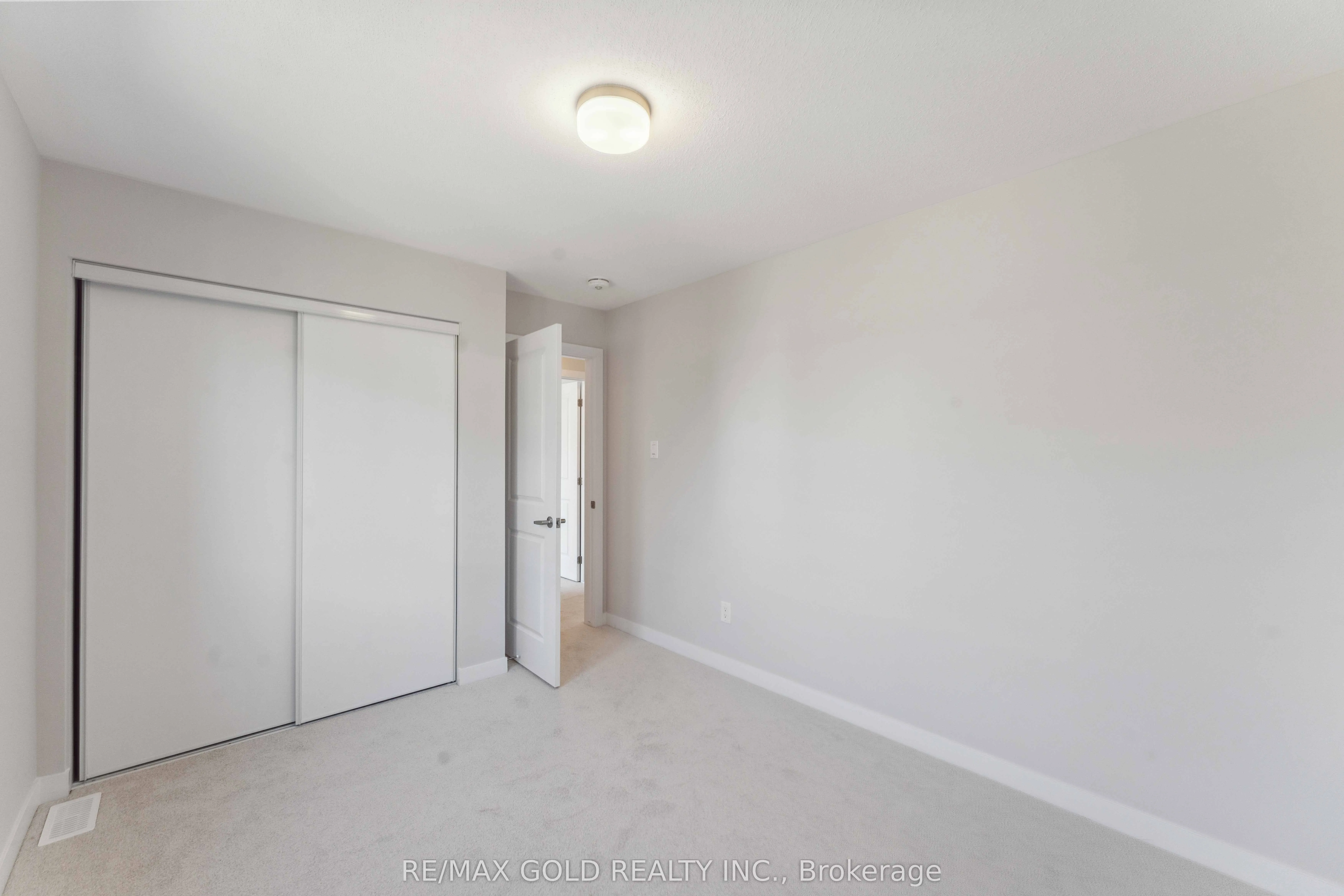 356 Peninsula Road
