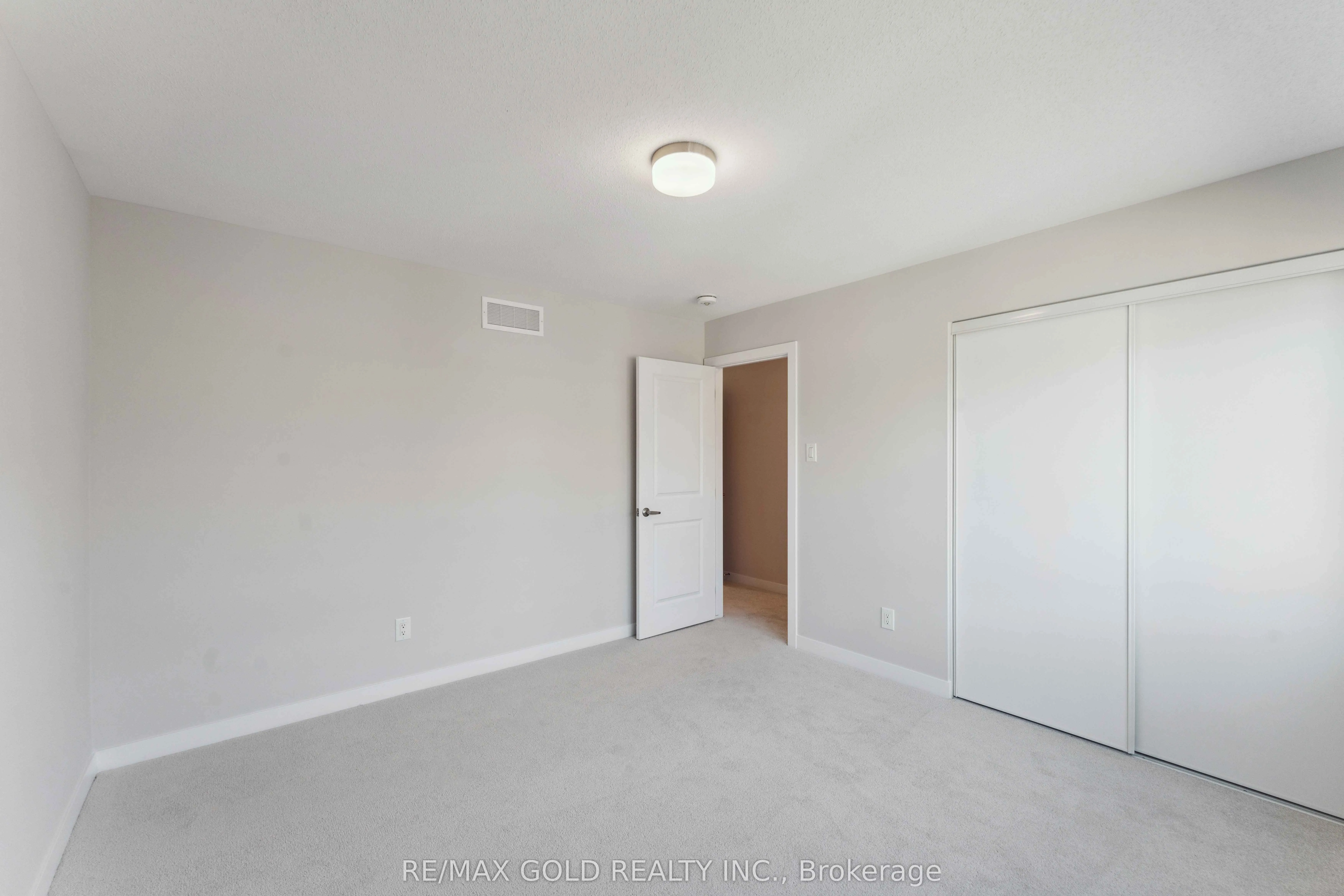 356 Peninsula Road