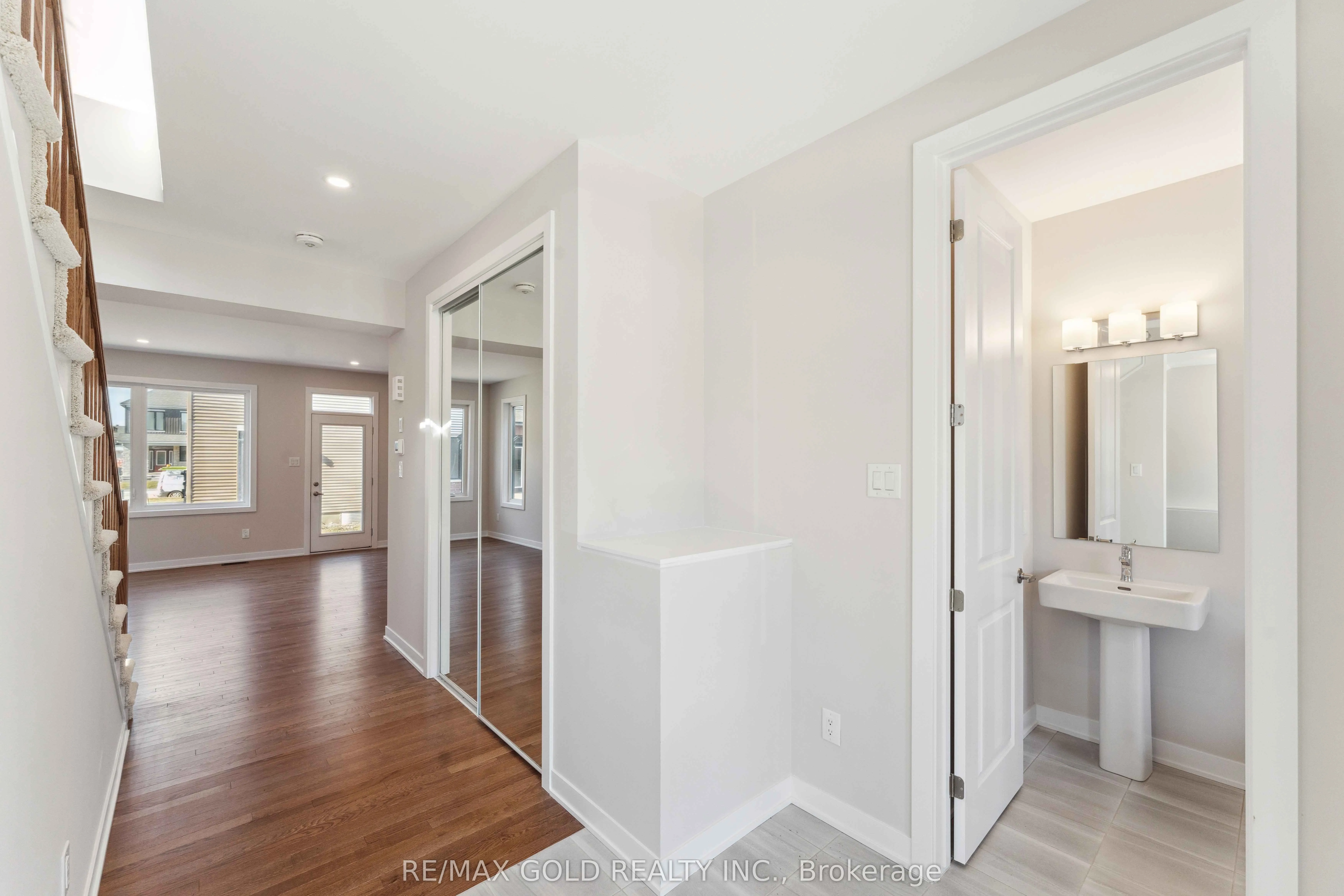 356 Peninsula Road