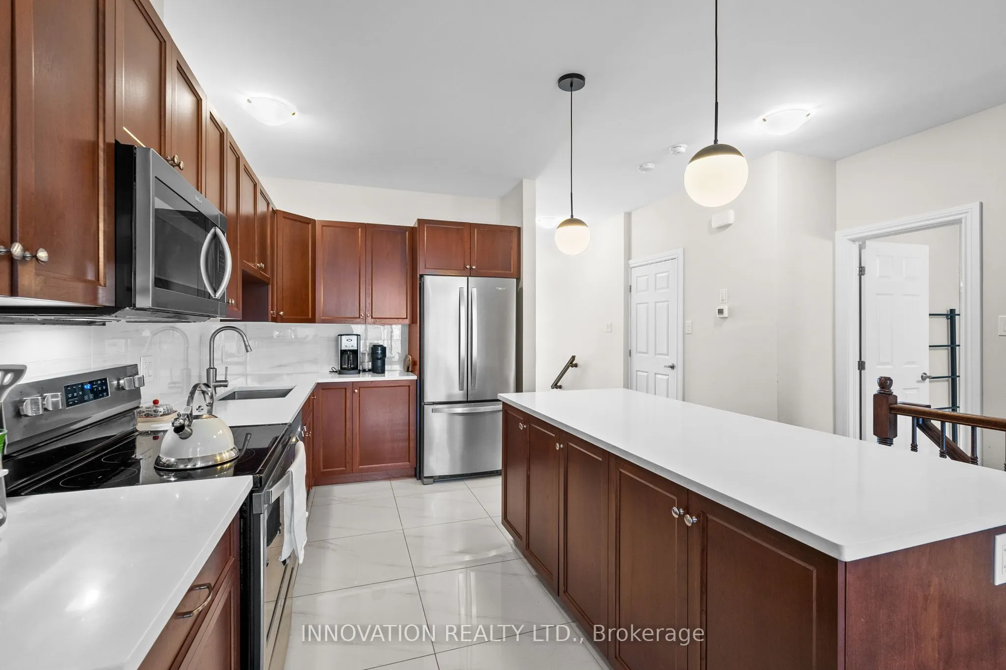 6 Borland Drive
