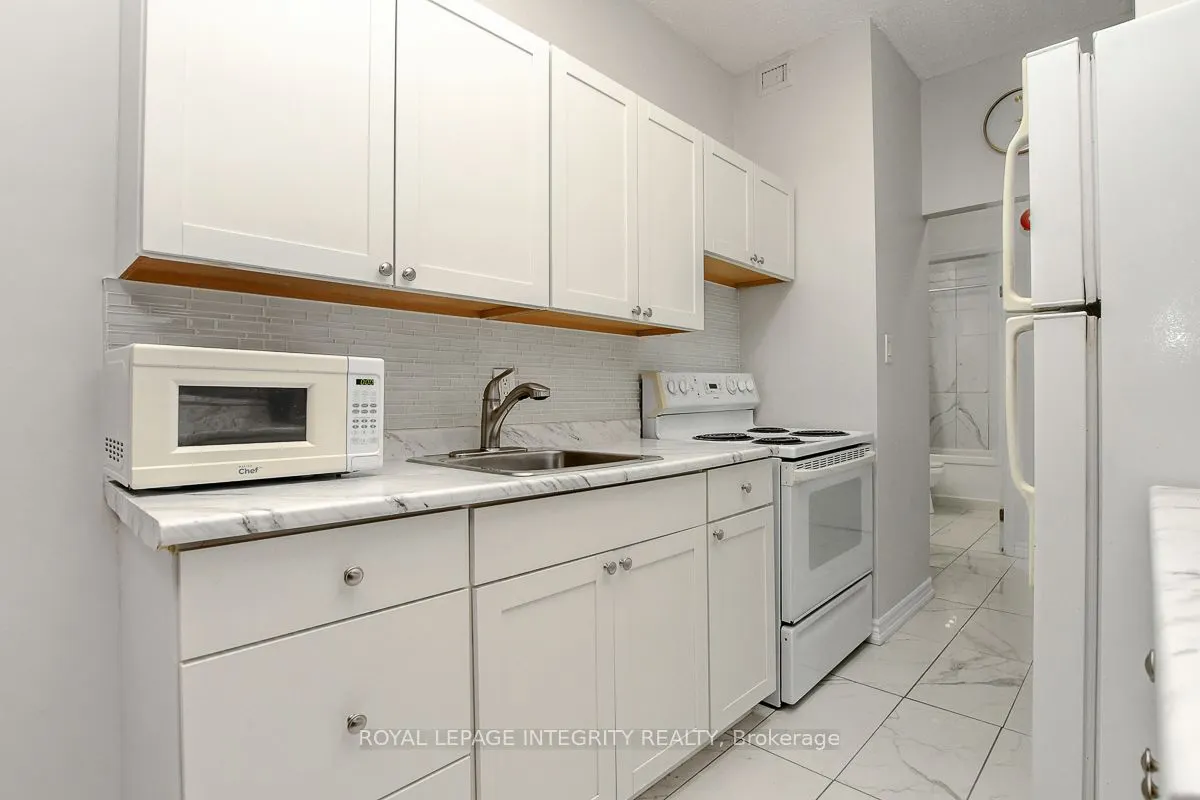 2019 Bank Street, #107
