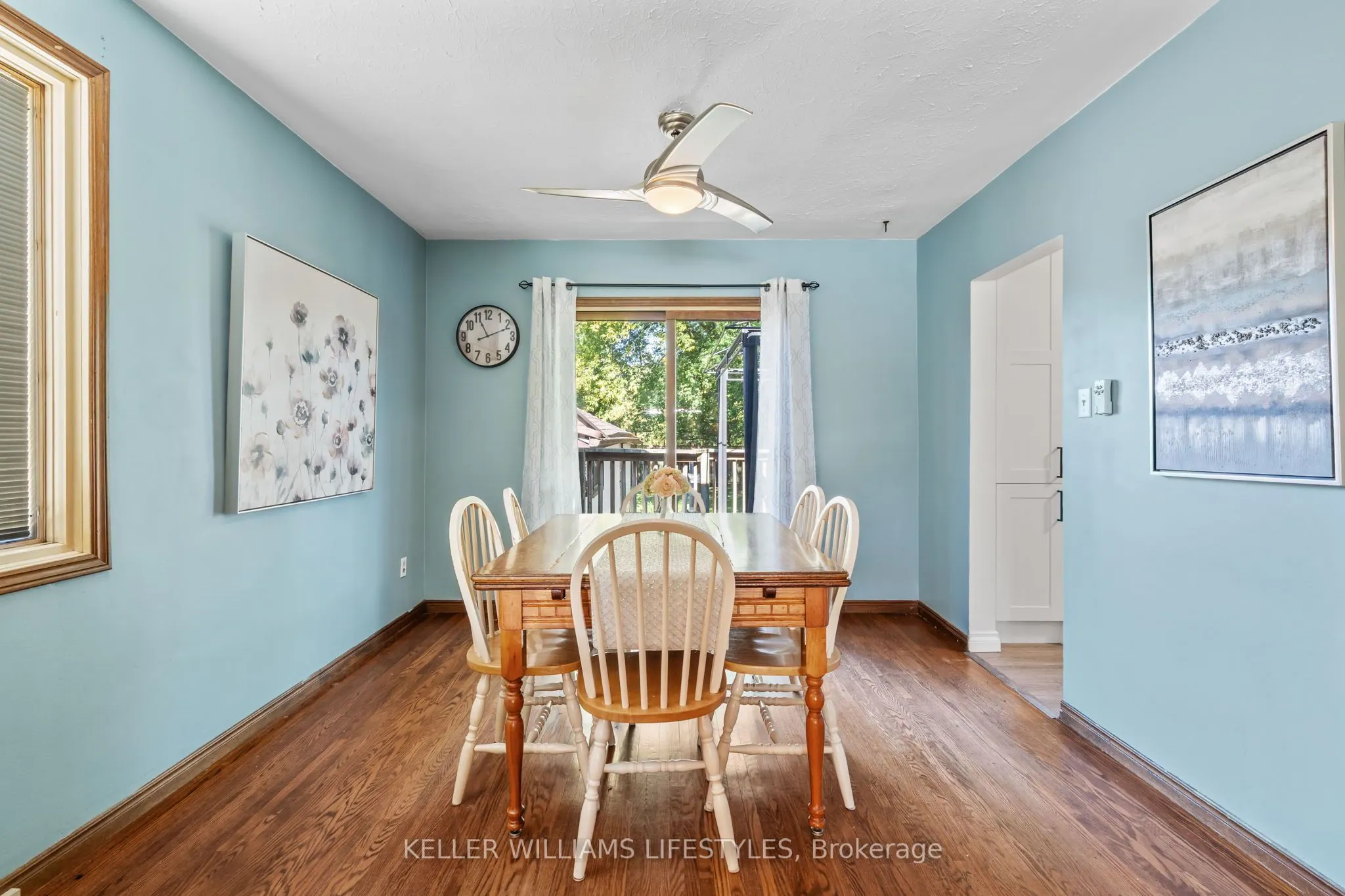 1842 Dumont Street