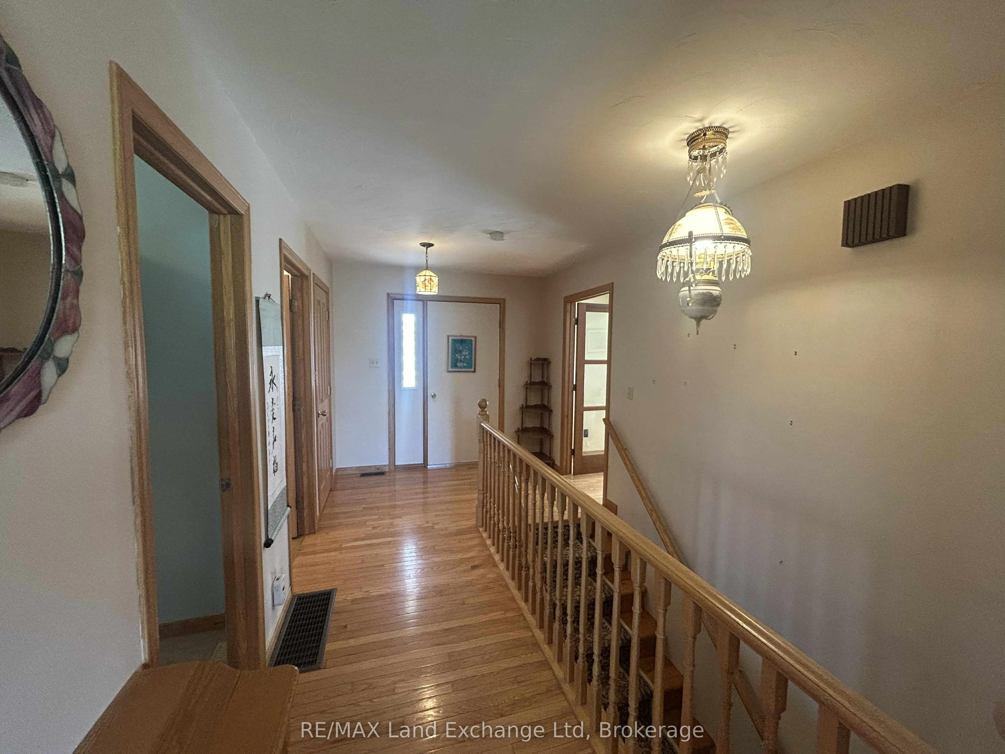 38 Hillcrest Street W