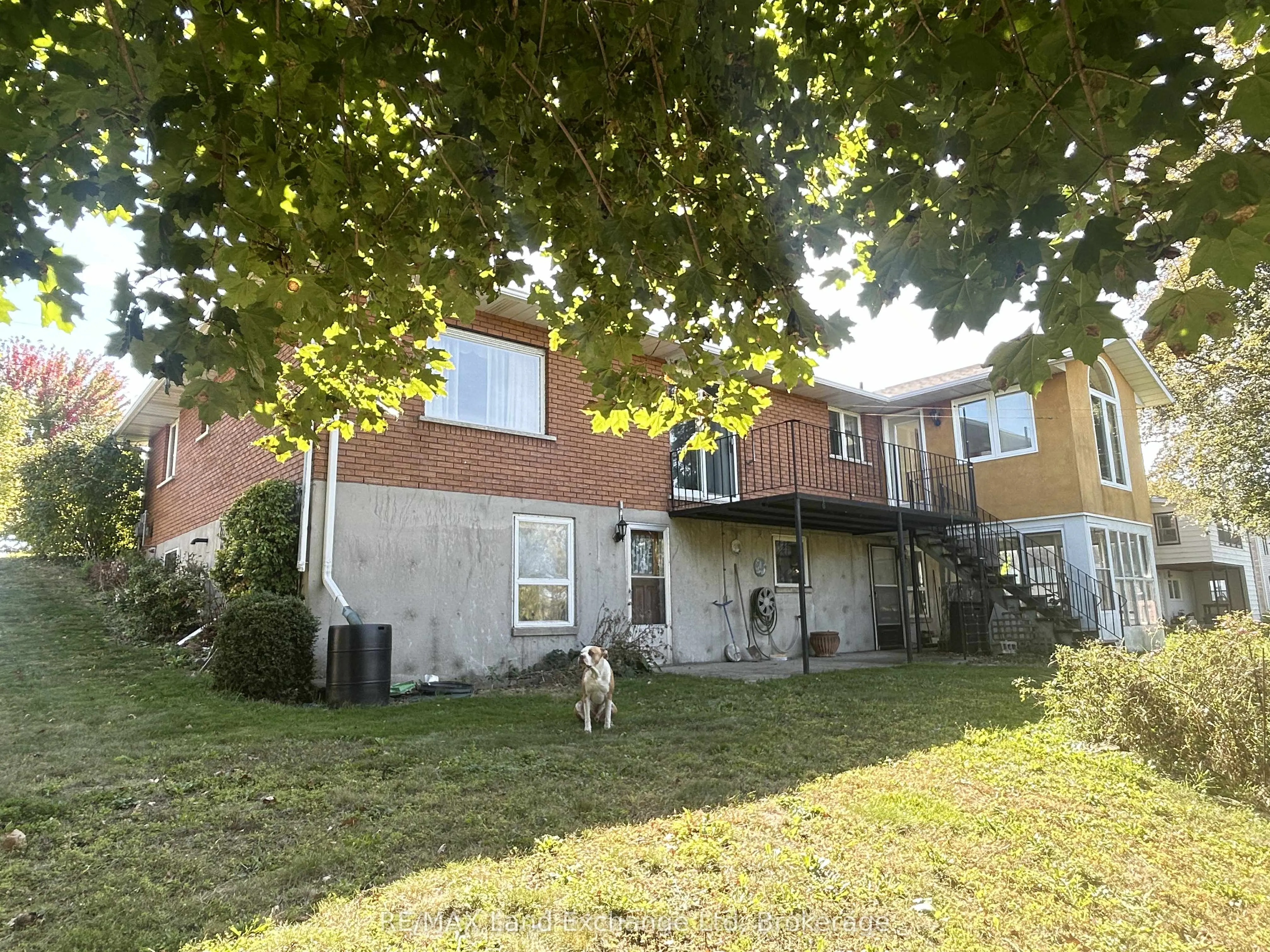 38 Hillcrest Street W