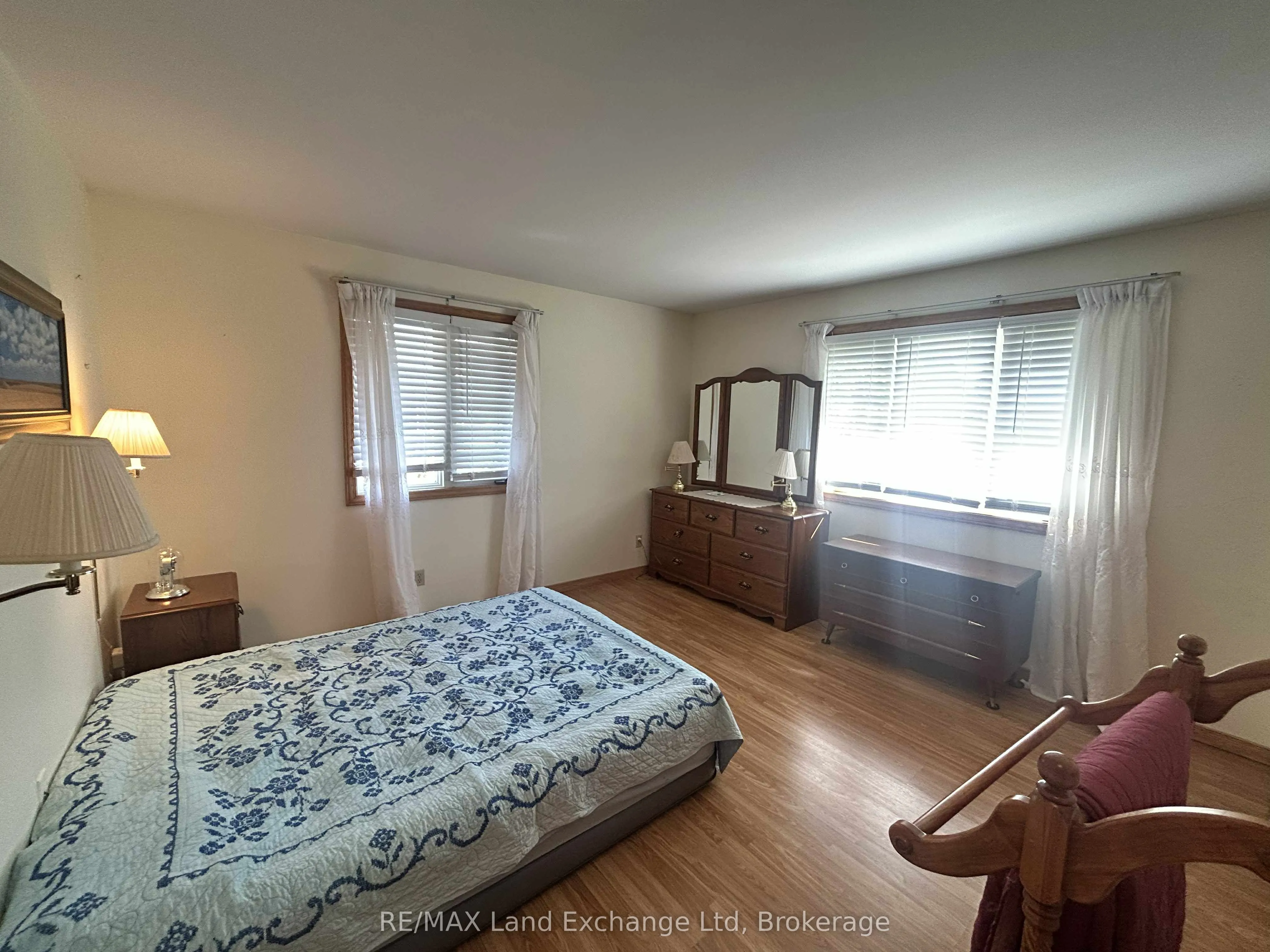 38 Hillcrest Street W