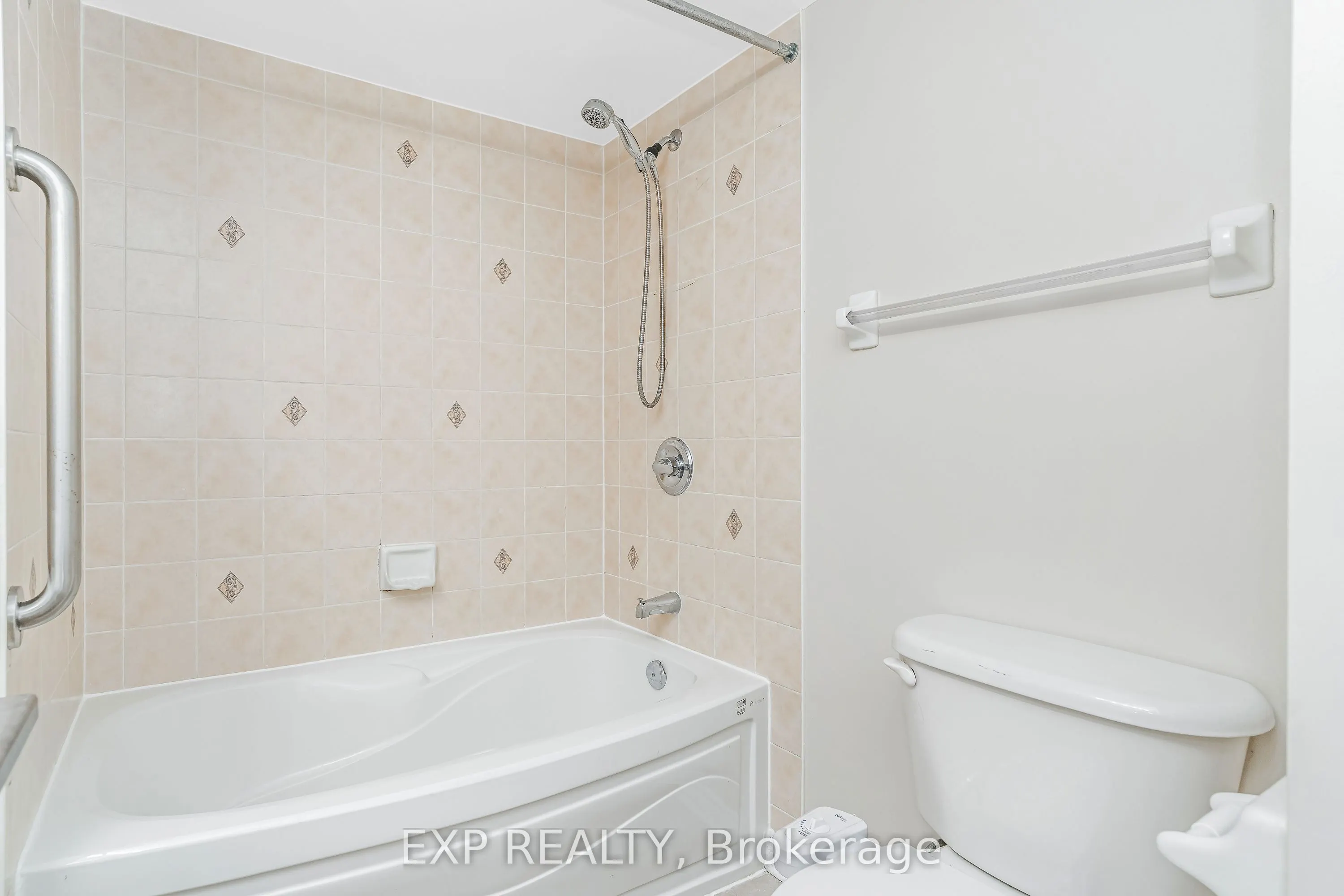20 Edenvale Drive, #5