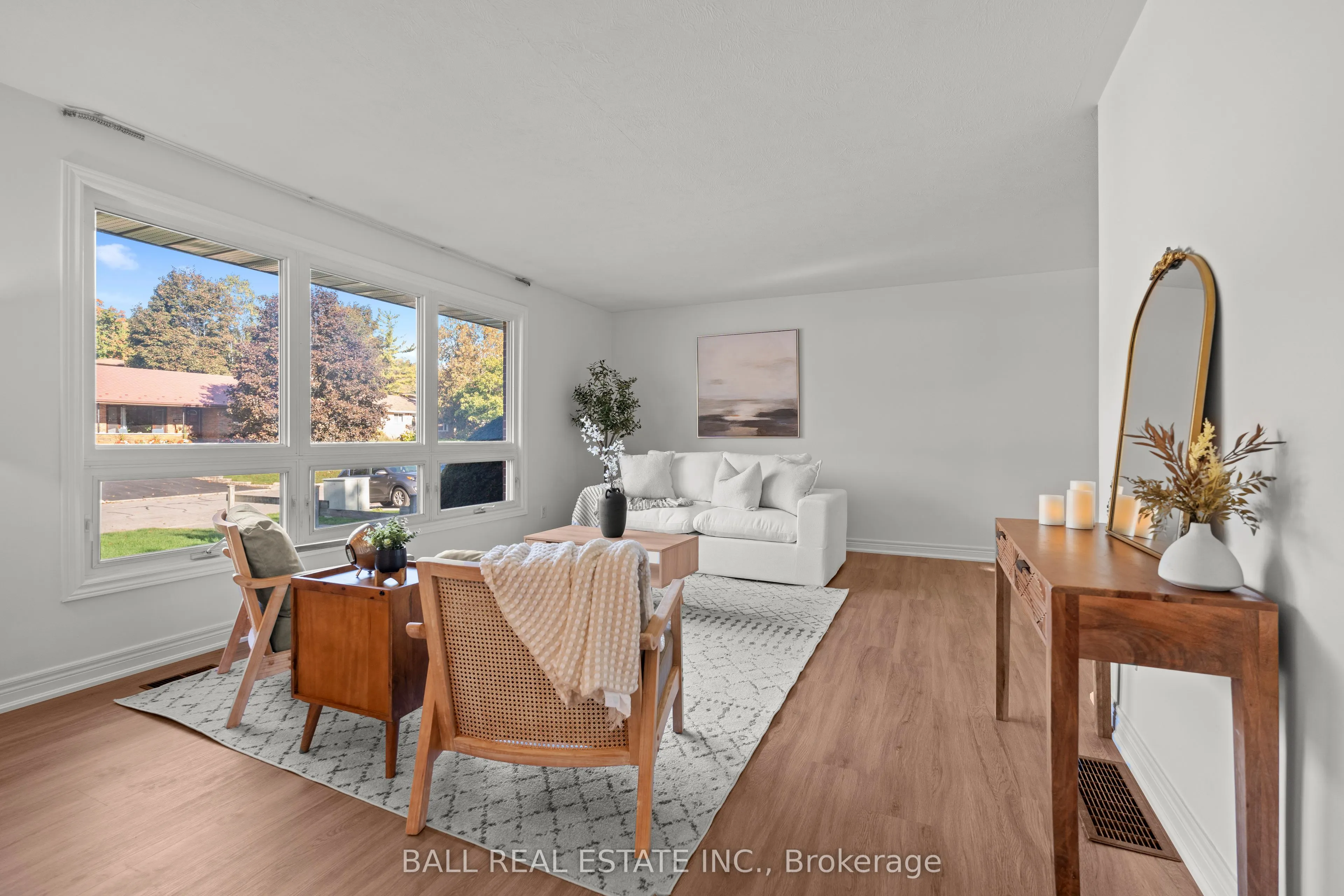 1193 Edmison Drive