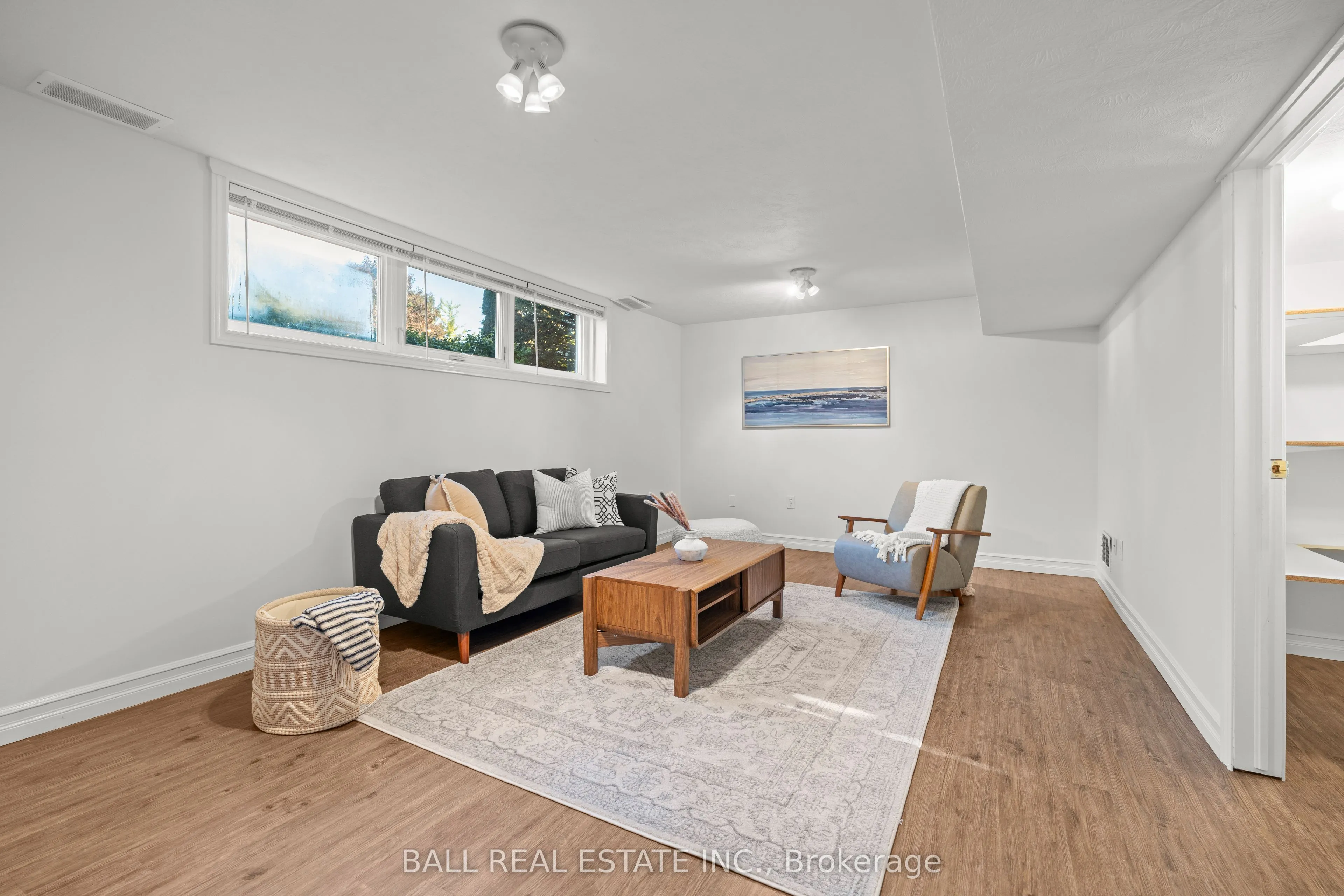 1193 Edmison Drive