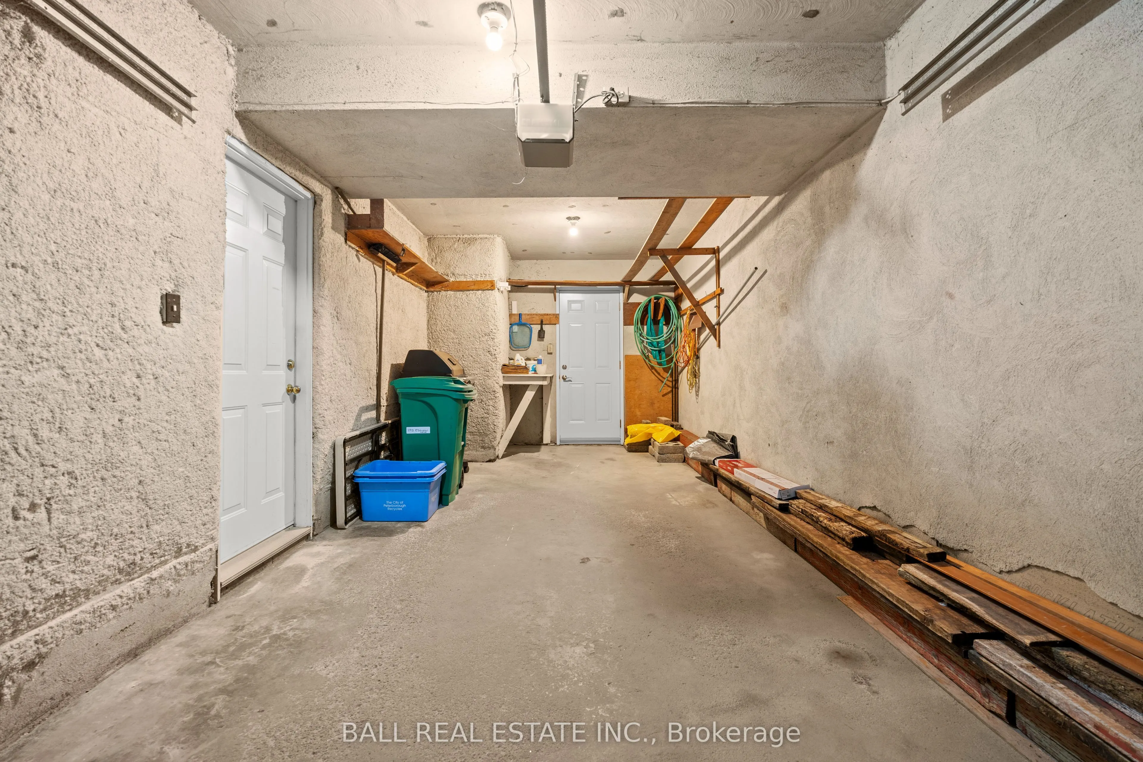 1193 Edmison Drive