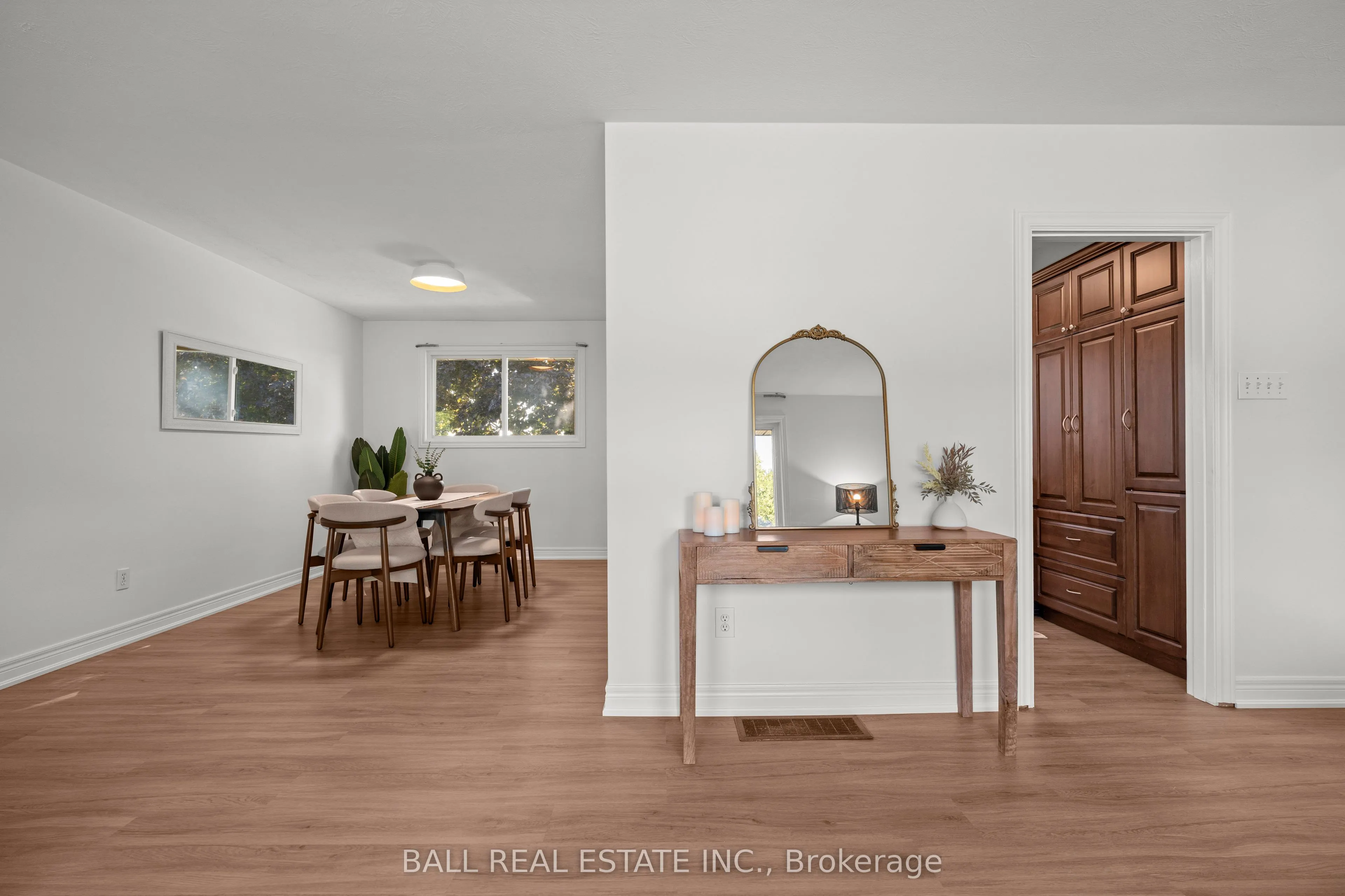 1193 Edmison Drive