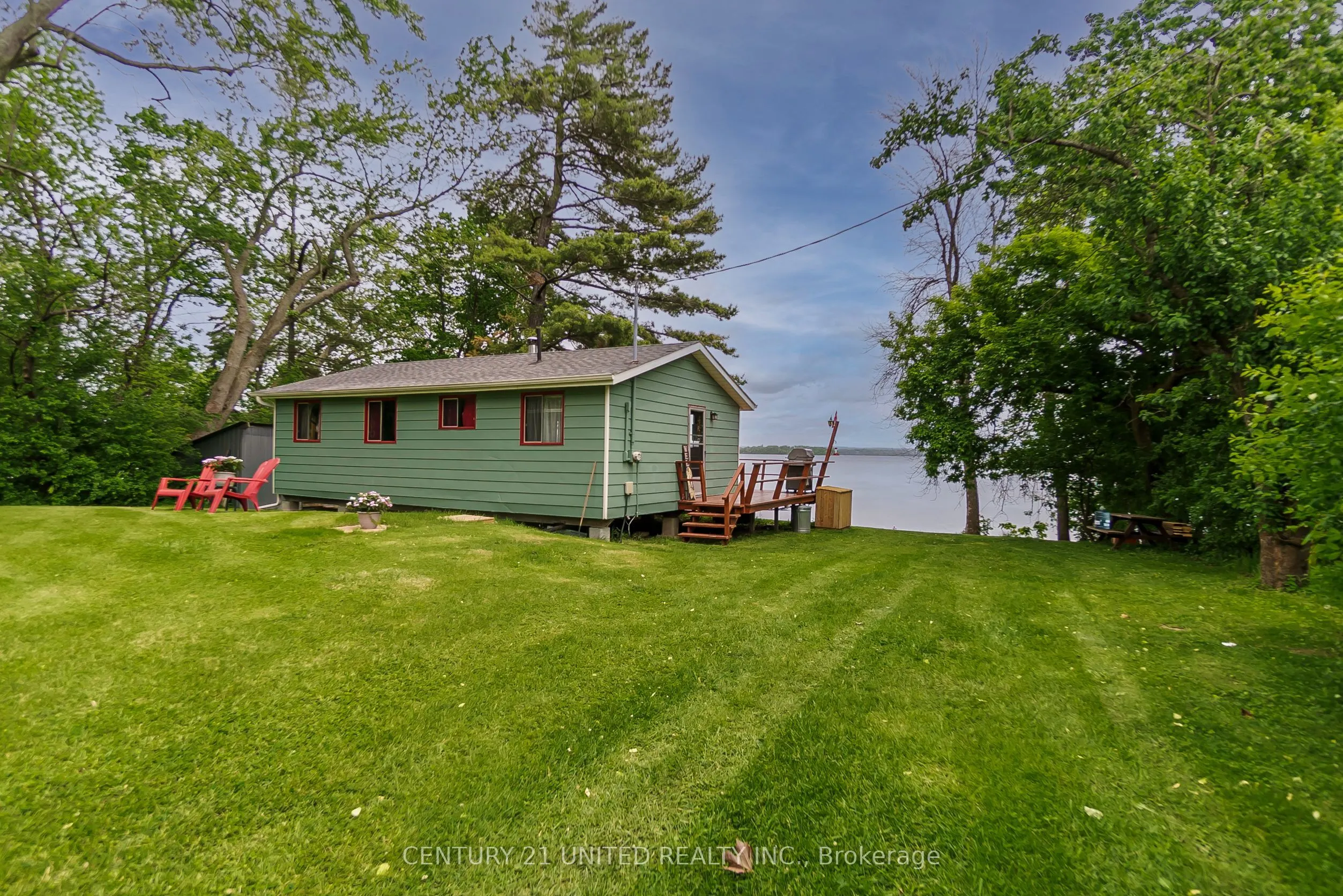 37 Lakeshore Road