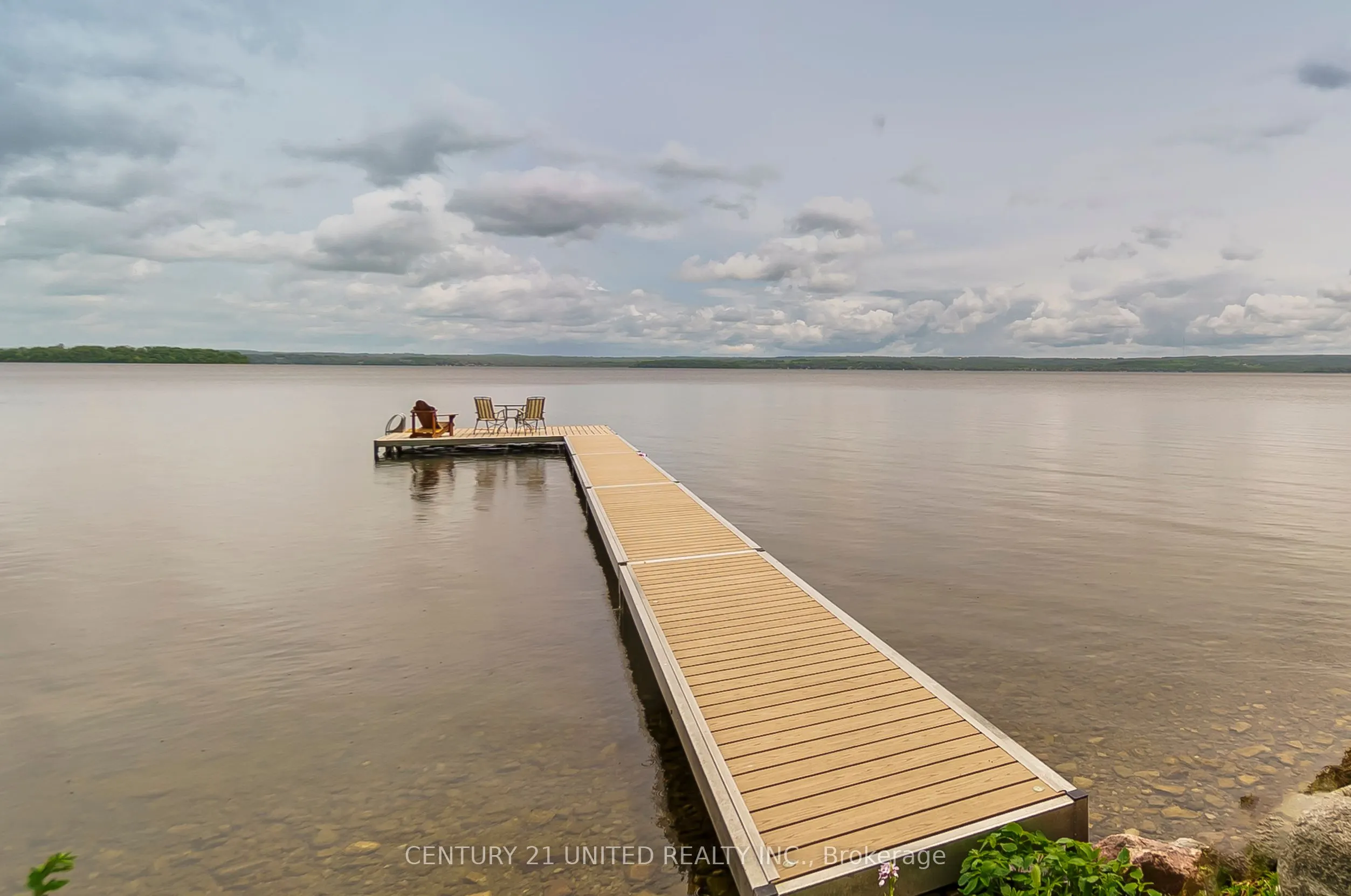 37 Lakeshore Road