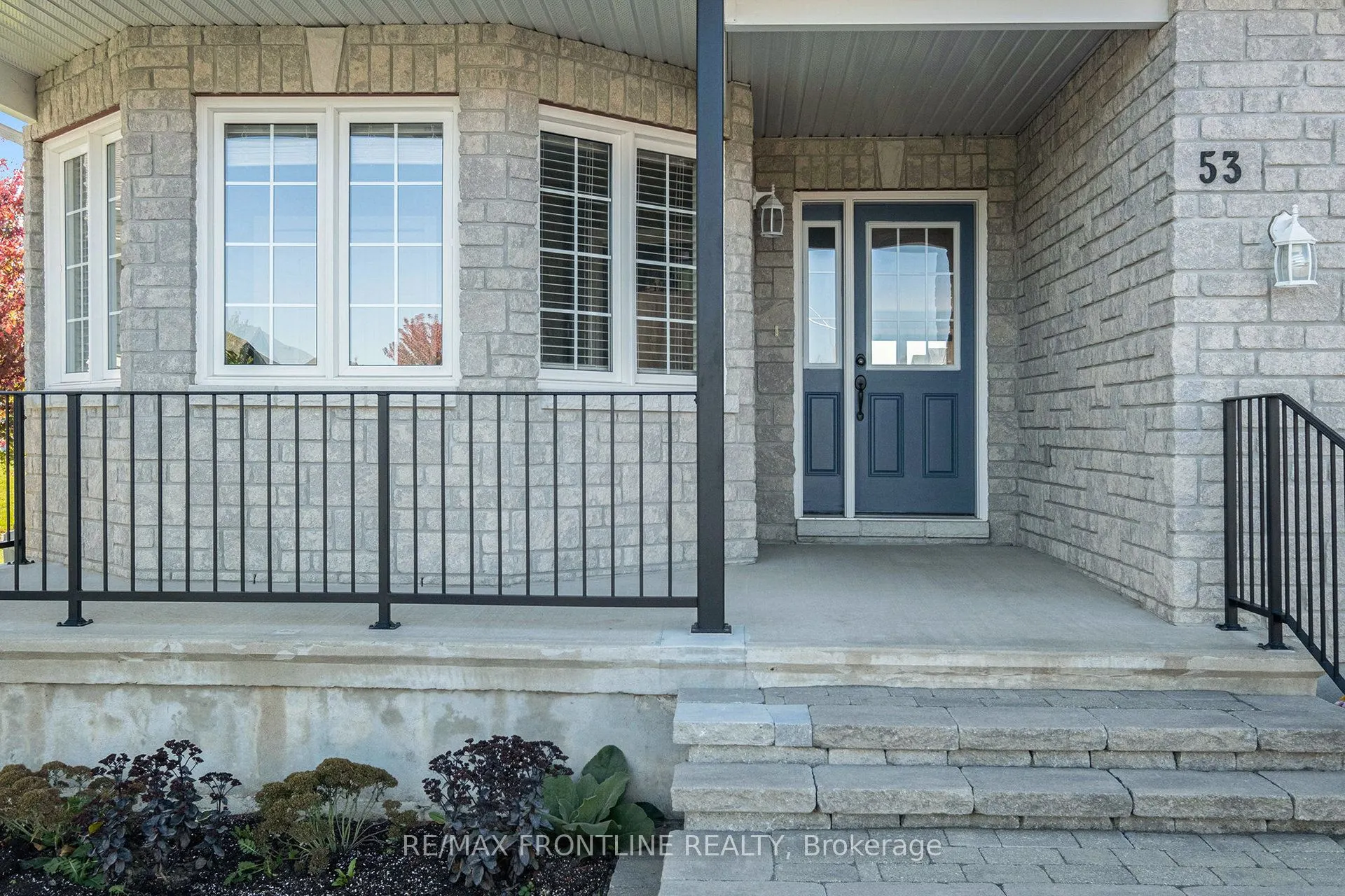 53 Lee Avenue