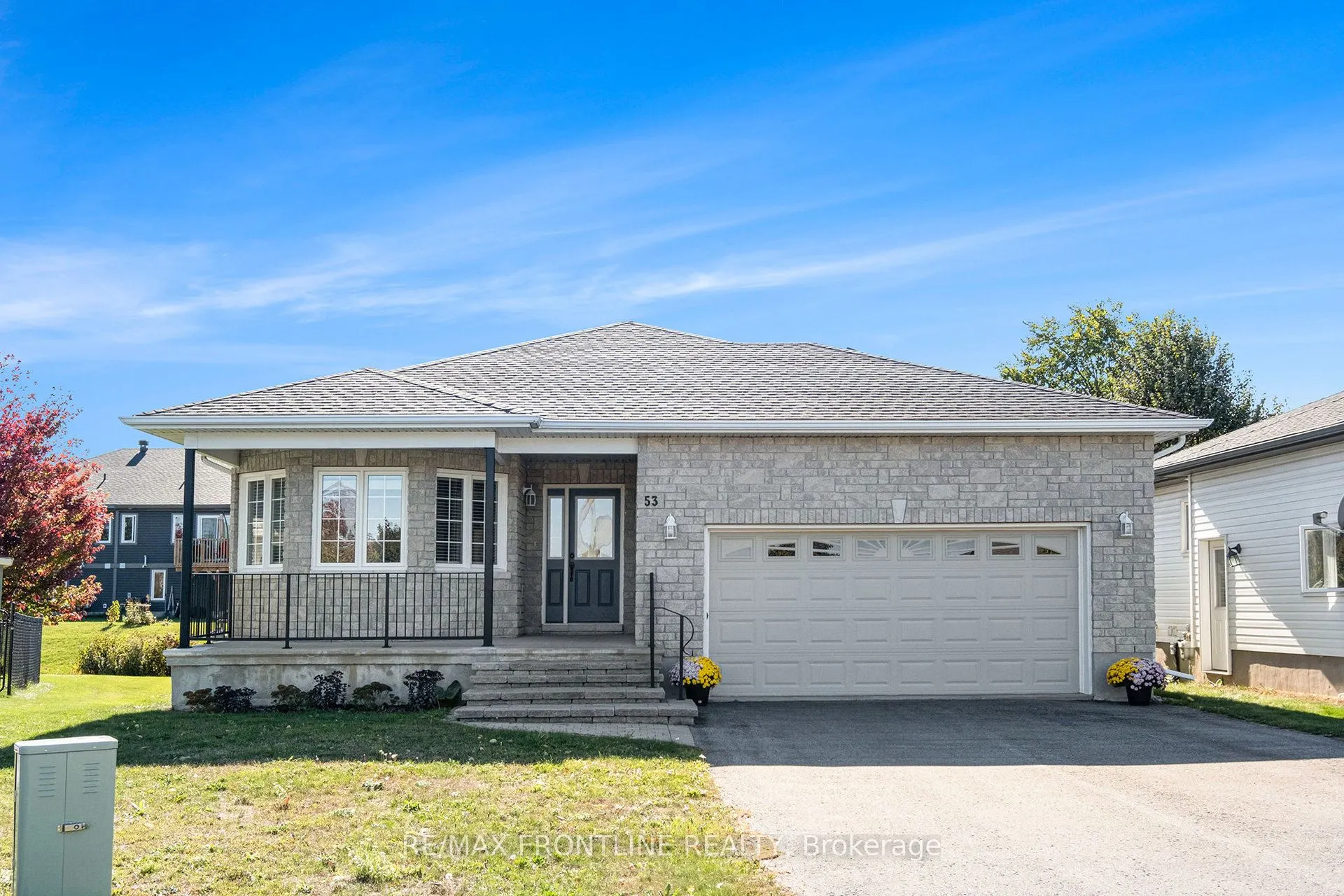 53 Lee Avenue