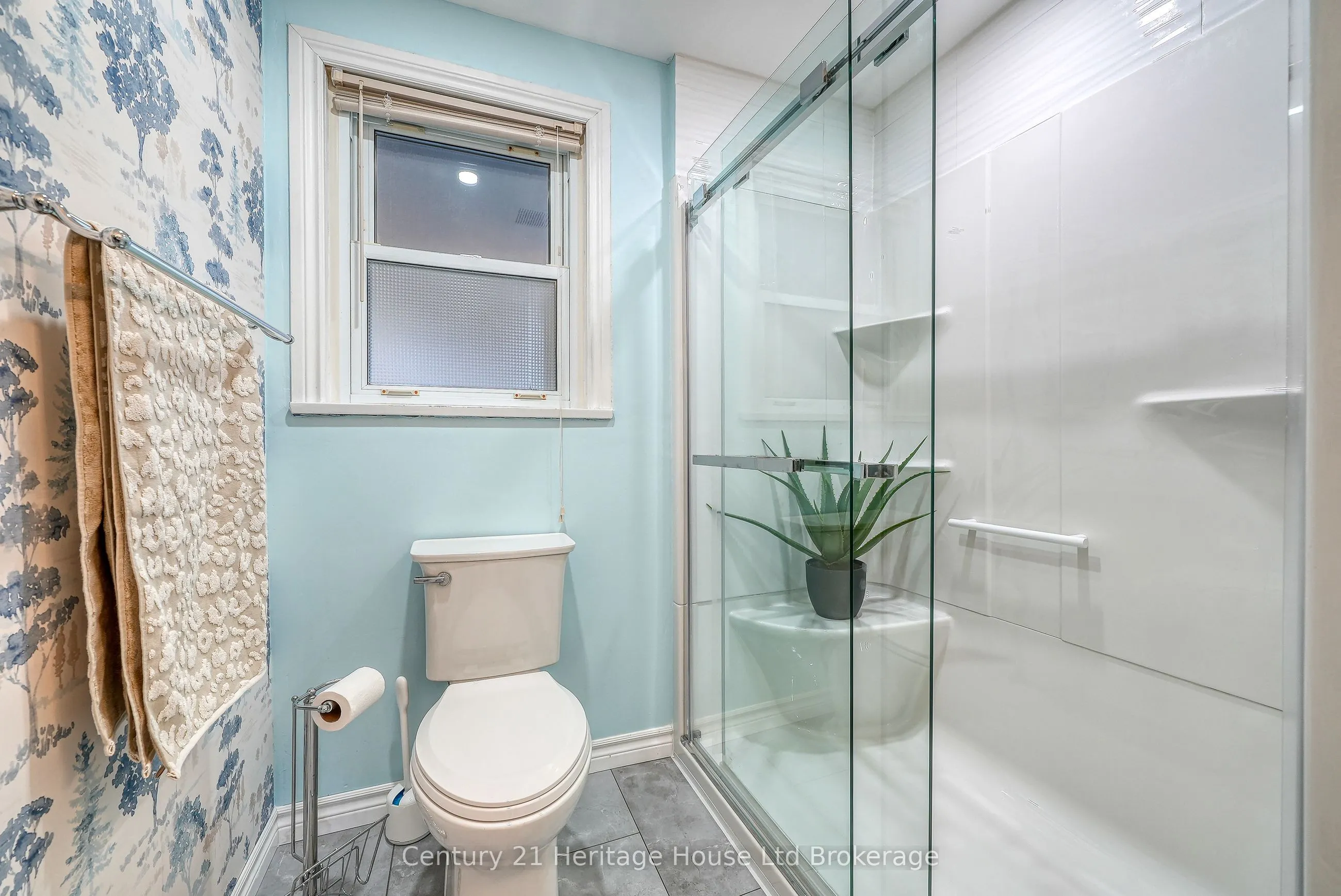 1061 Elora Road