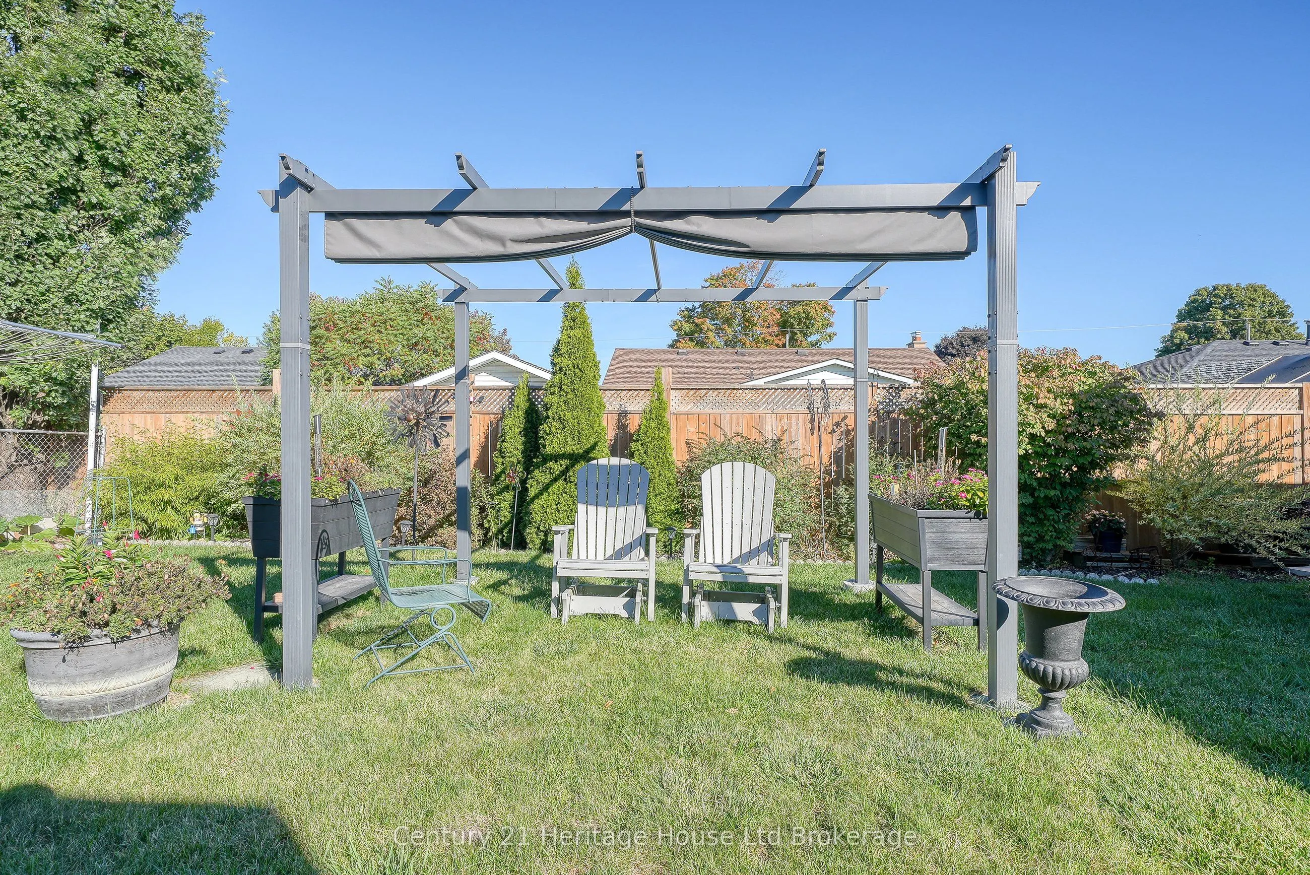 1061 Elora Road