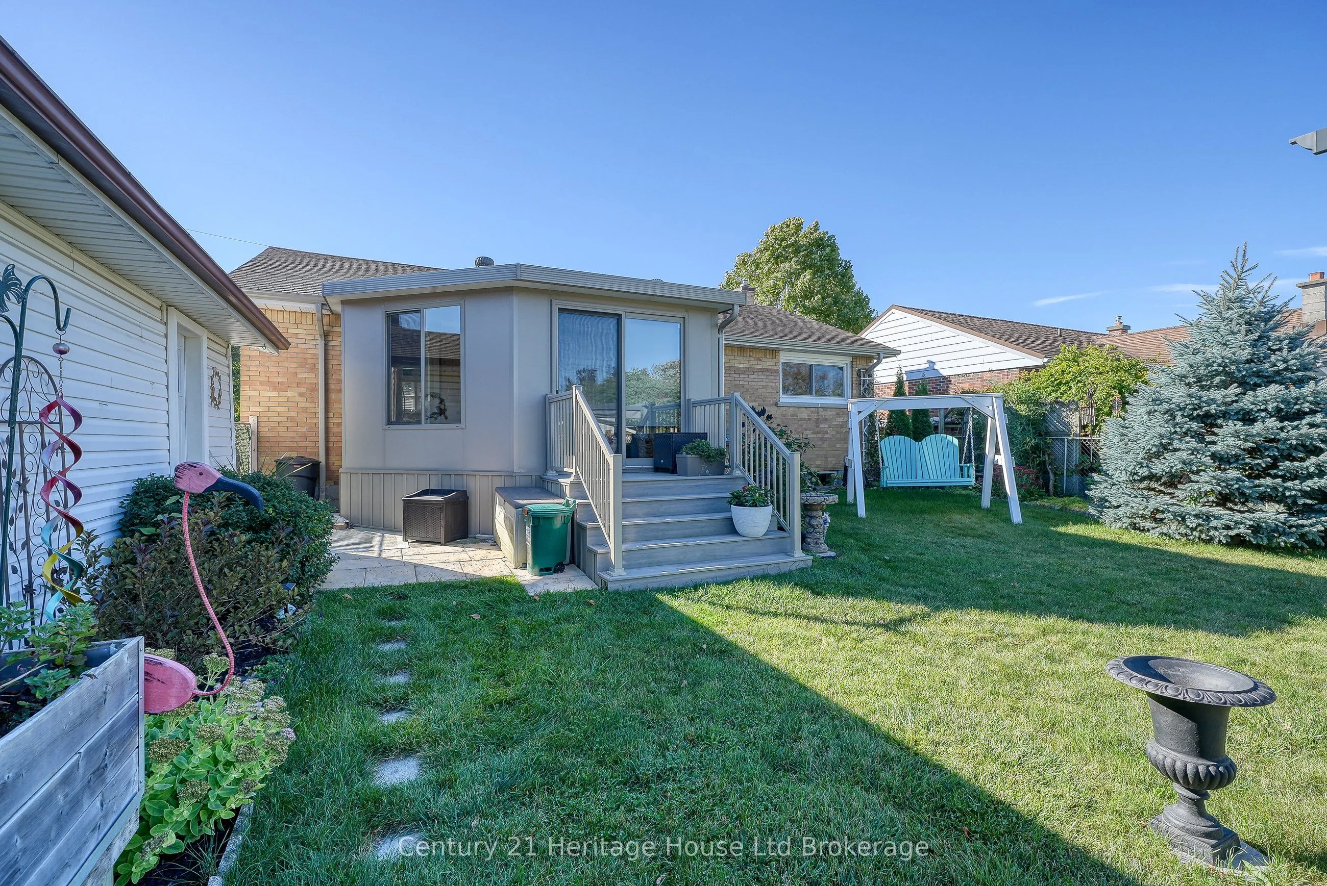 1061 Elora Road