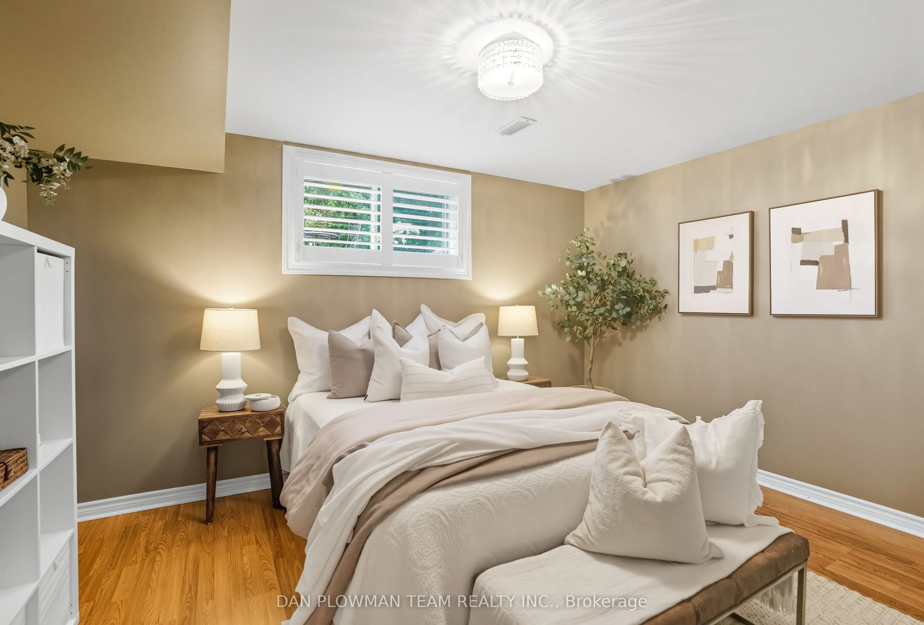 219 Ruttan Terrace