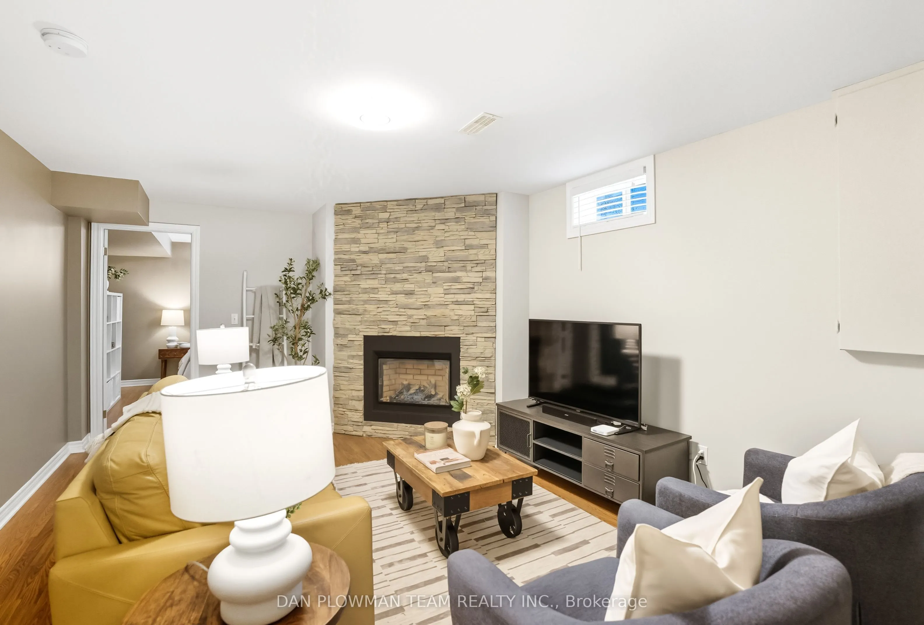 219 Ruttan Terrace