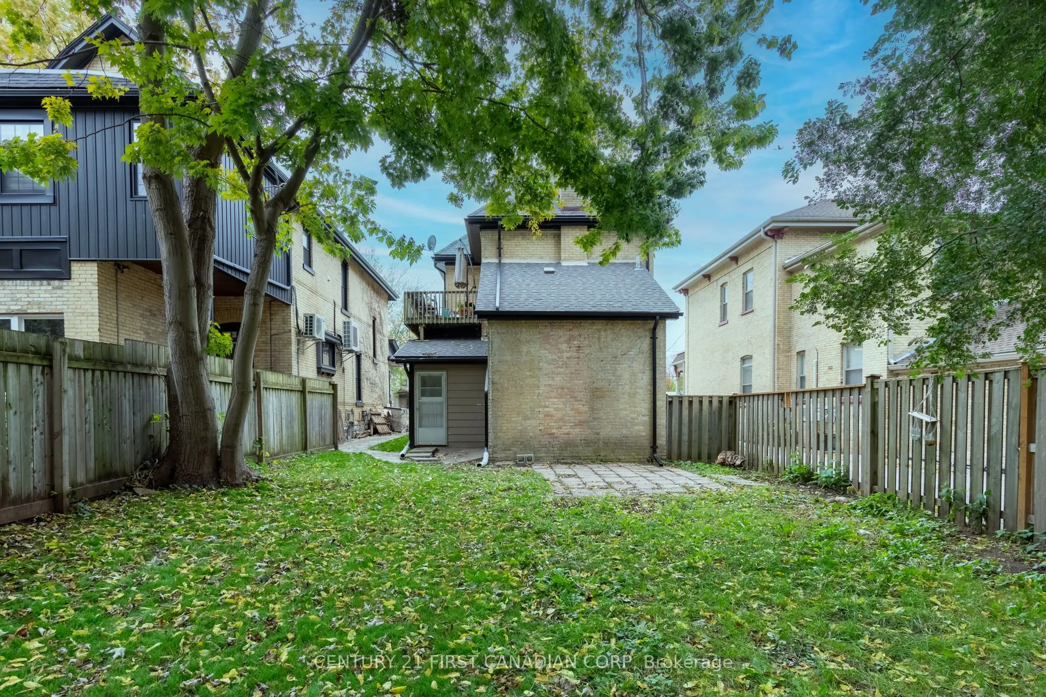 578 WATERLOO Street