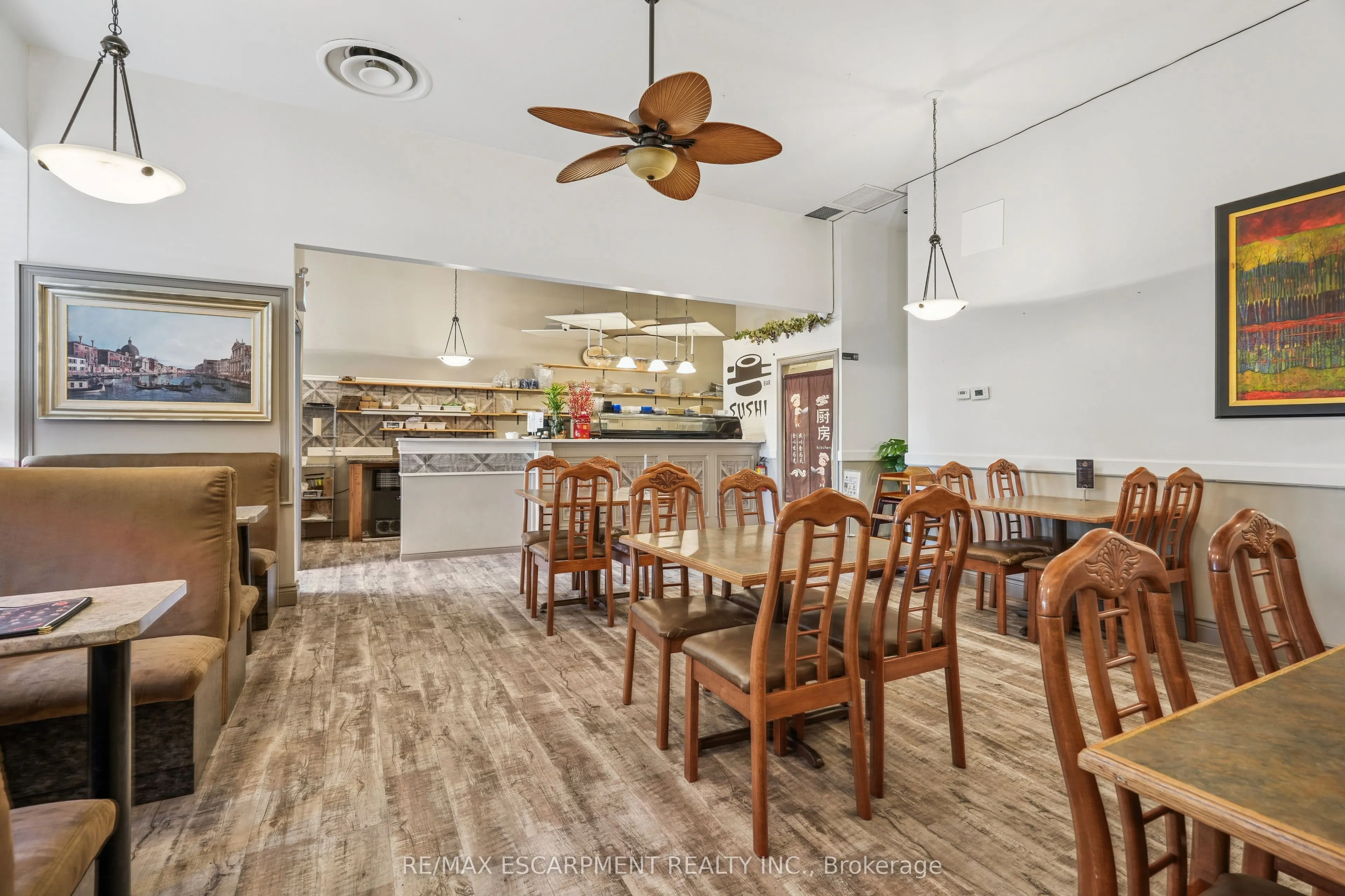 295 Alma Street, #2