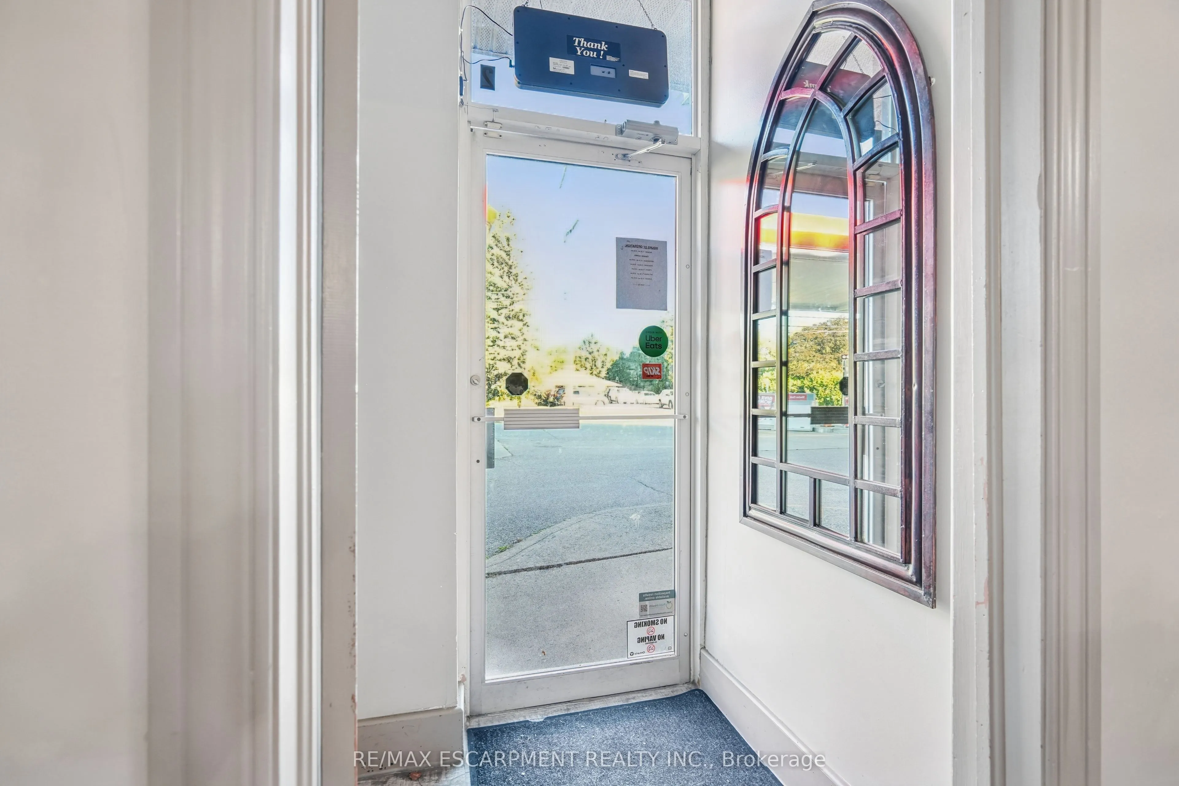 295 Alma Street, #2