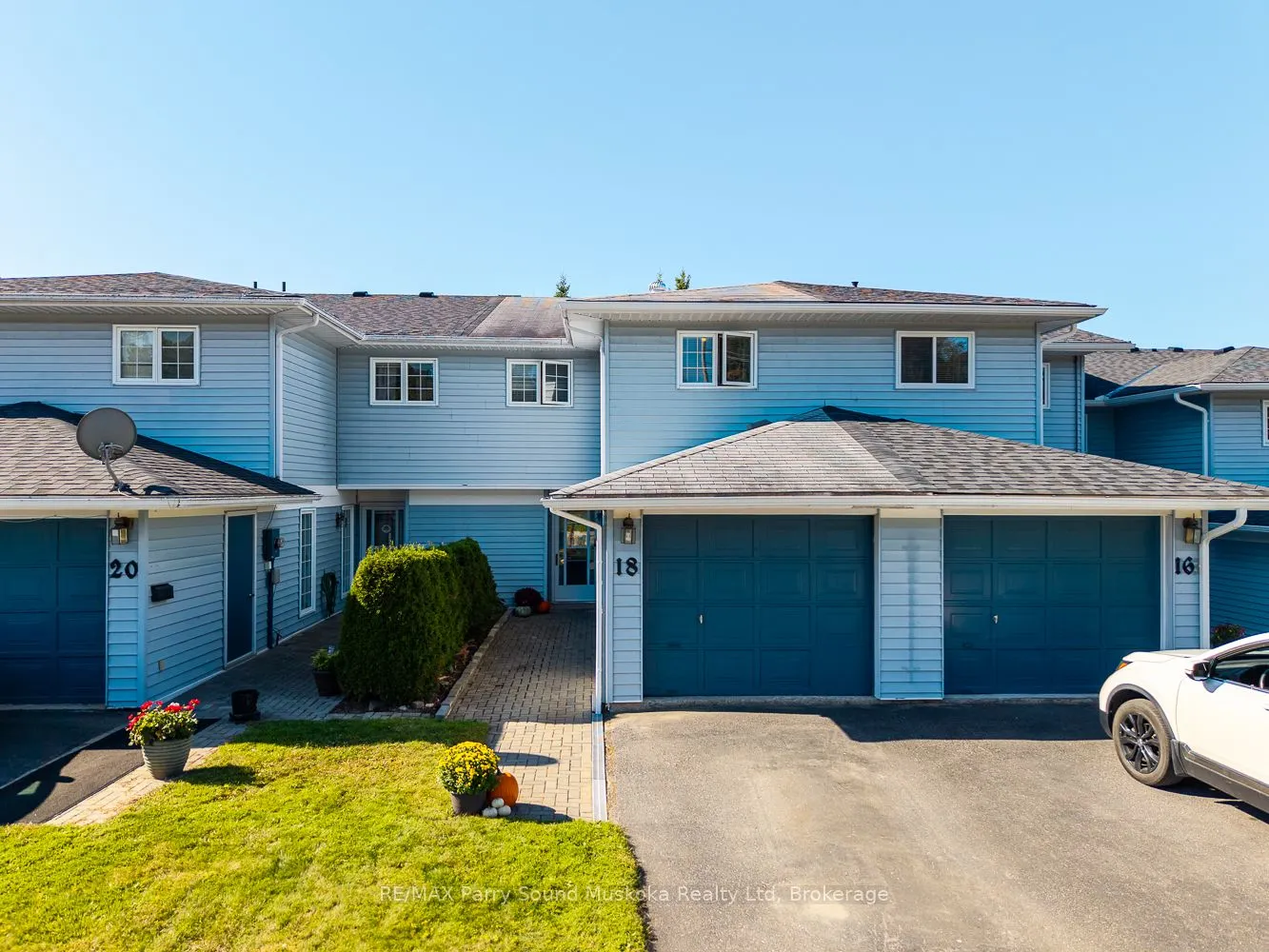 18 Georgian Bay Avenue