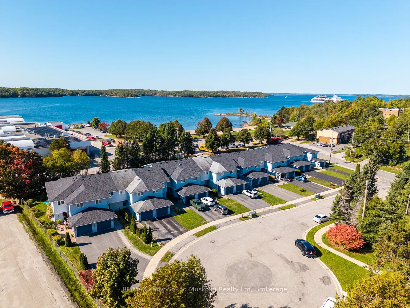18 Georgian Bay Avenue