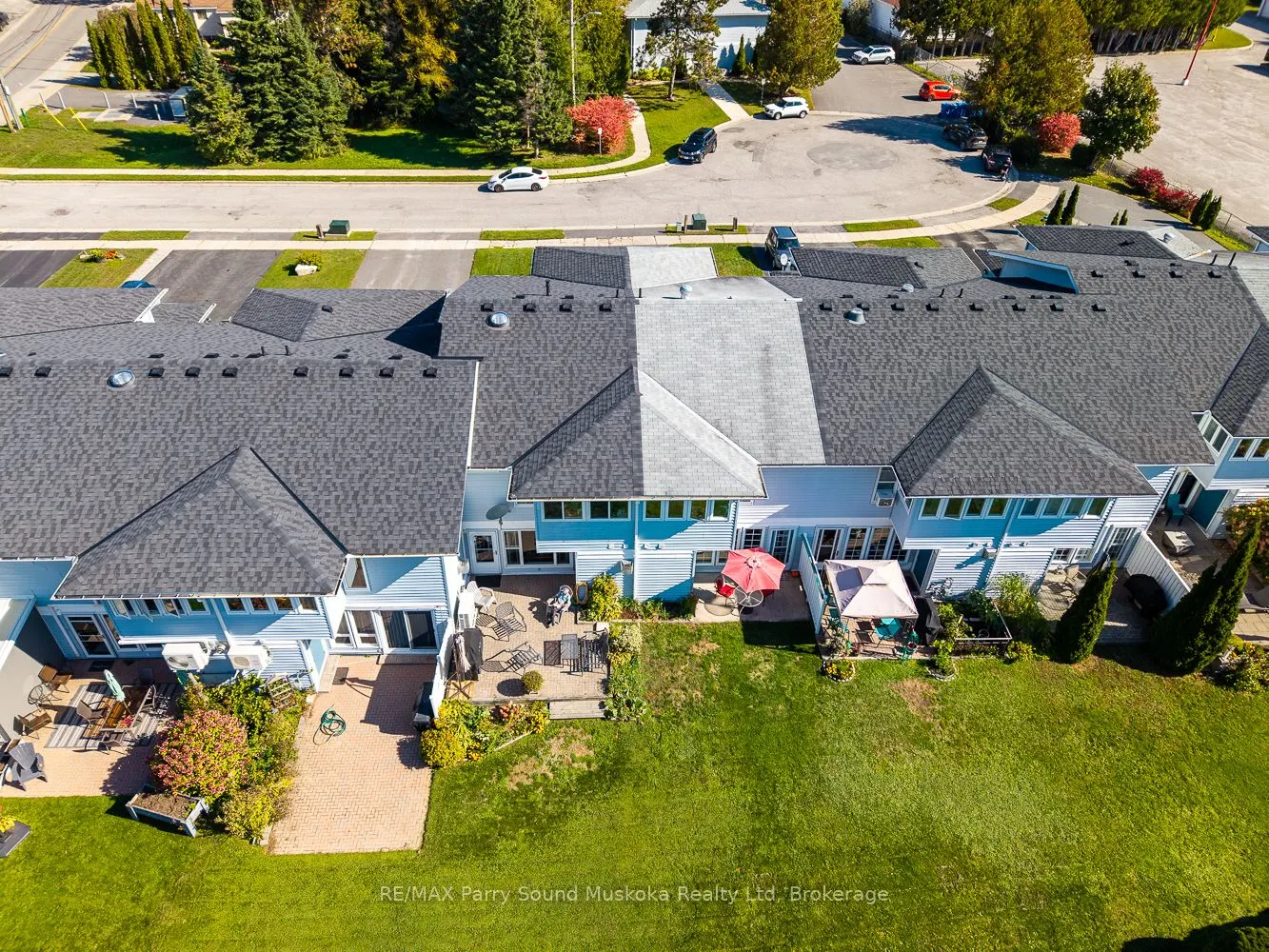18 Georgian Bay Avenue
