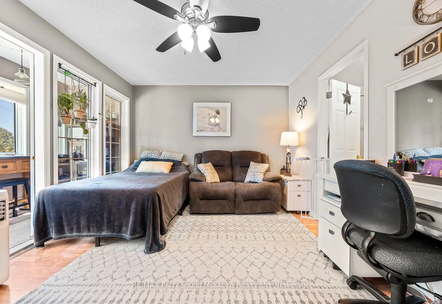 18 Georgian Bay Avenue