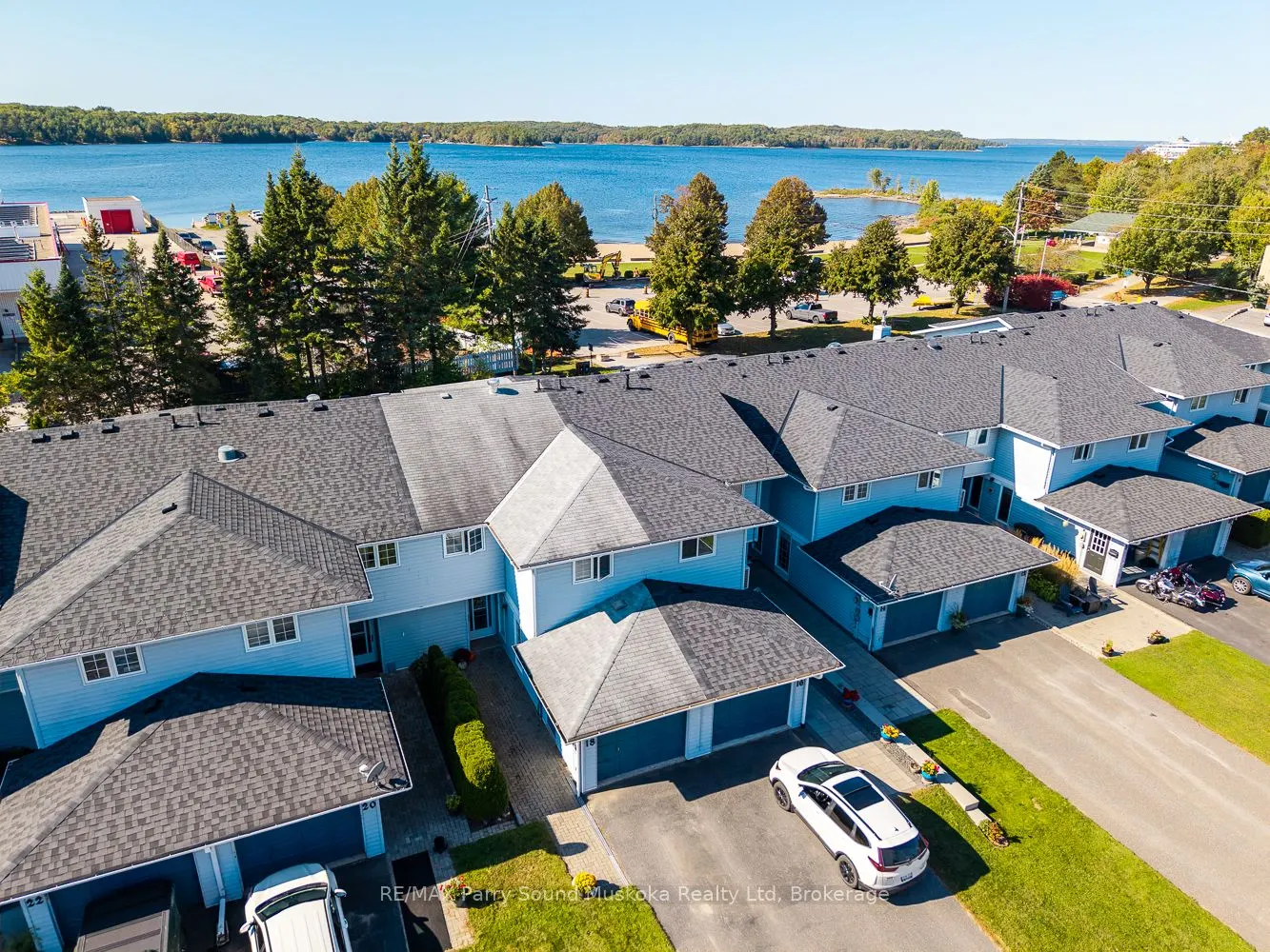 18 Georgian Bay Avenue