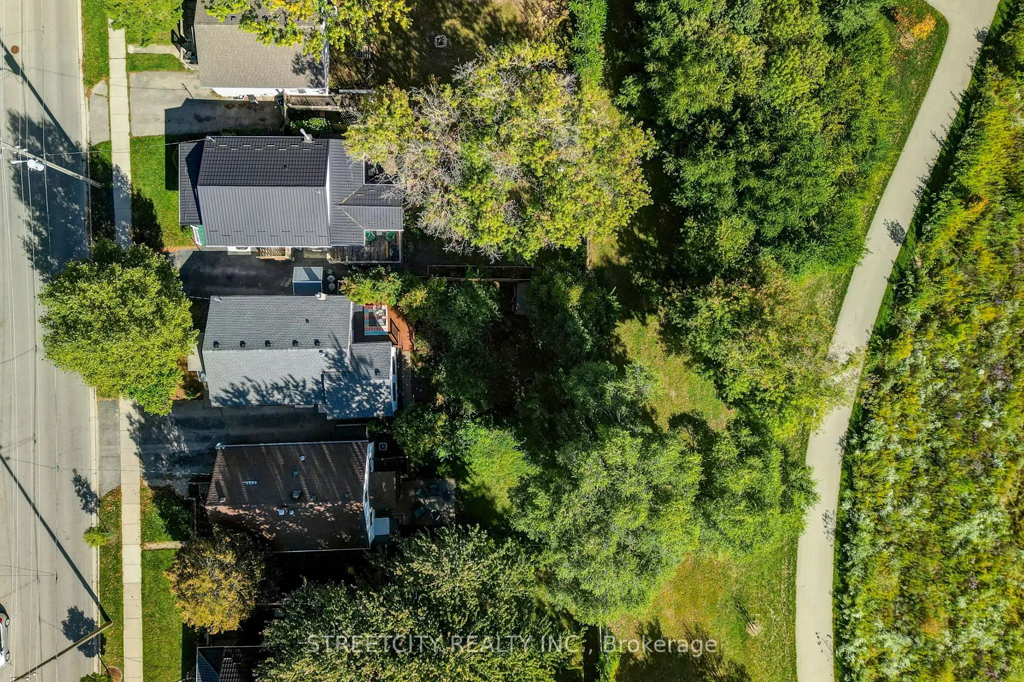 71 Connaught Avenue