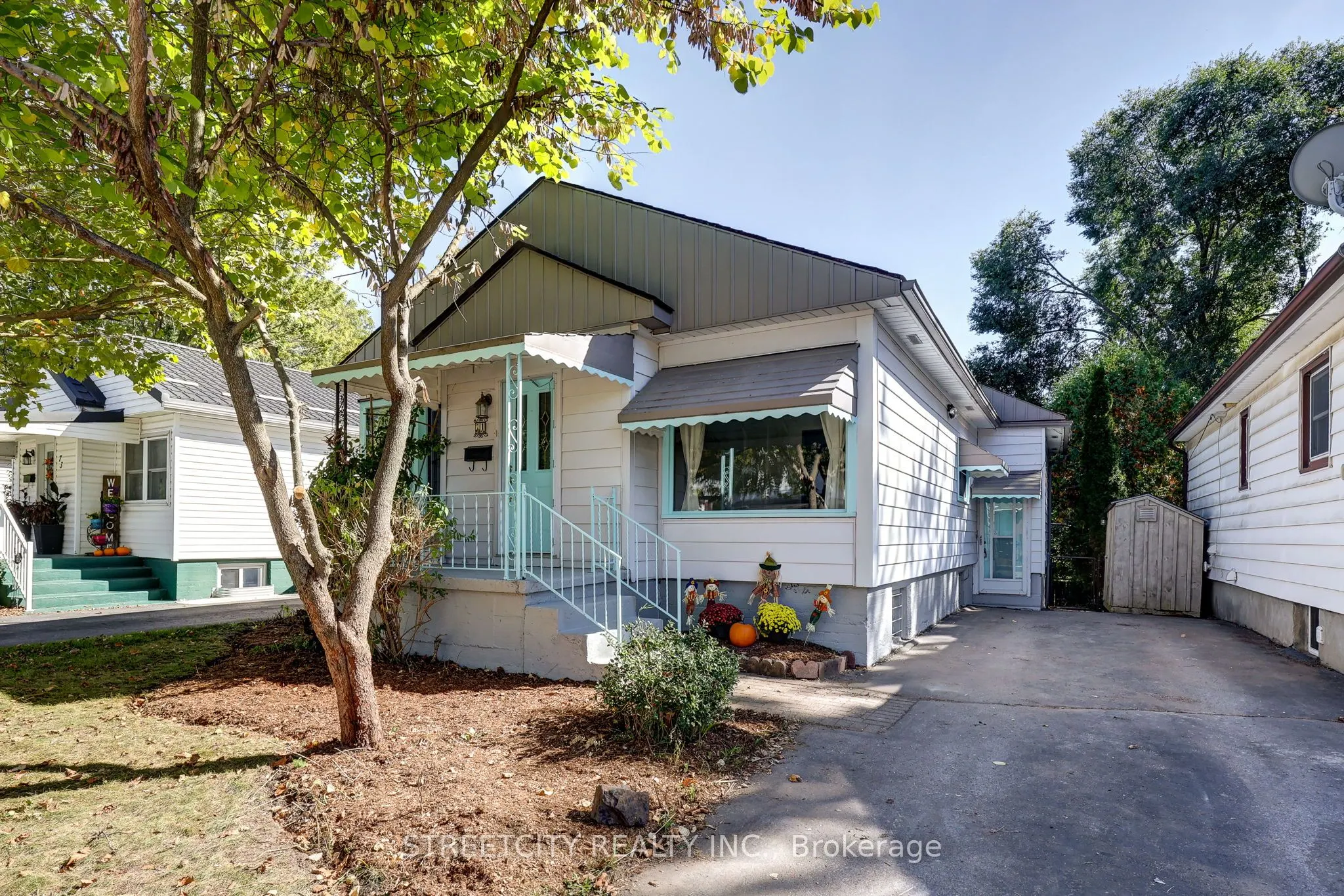 71 Connaught Avenue