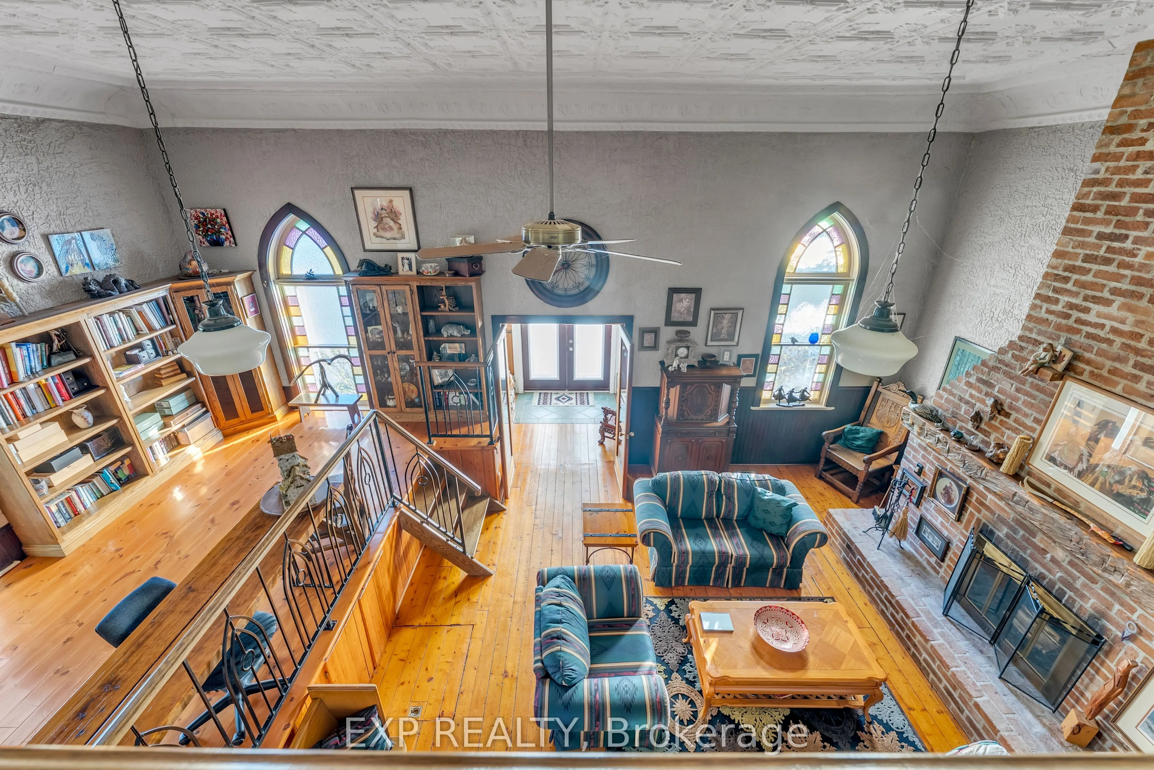 18630 Loyalist Parkway
